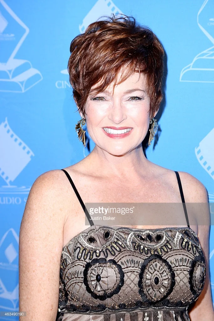 Carolyn Hennesy.jpg