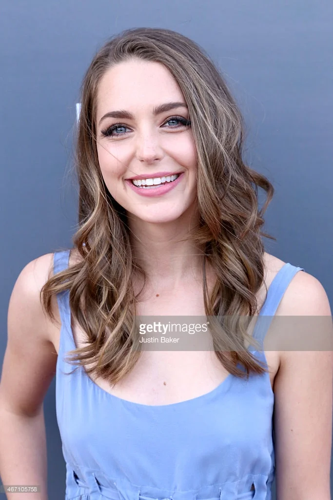 Jessica Rothe.jpg