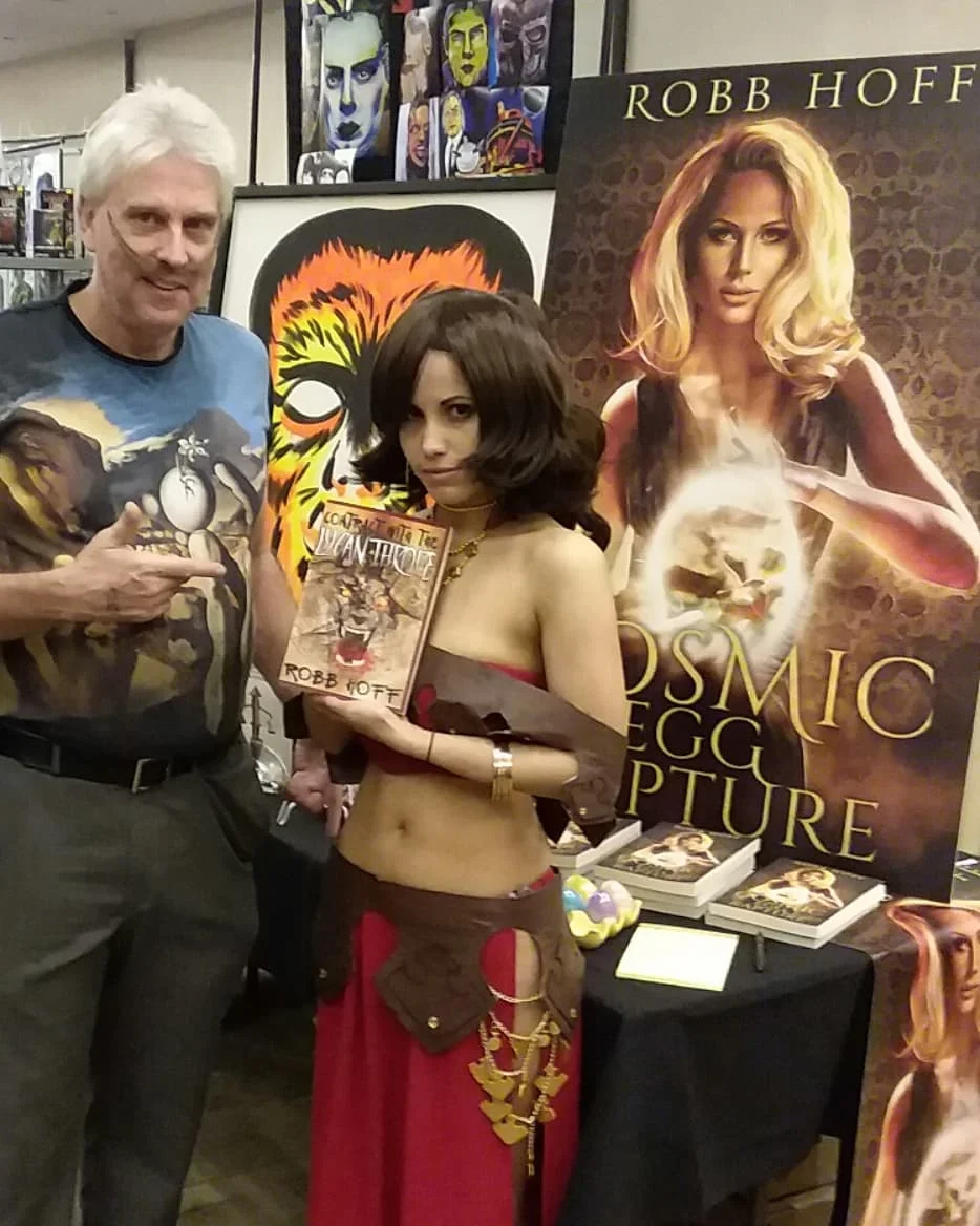 Cosplayer extraordinaire Chryssi Rose models Contract With The Lycanthrope at the FrankfortCon Pop Culture Event in January. Look for her to cosplay Contract With The Lycanthrope femme fatale character Claudia down the road!