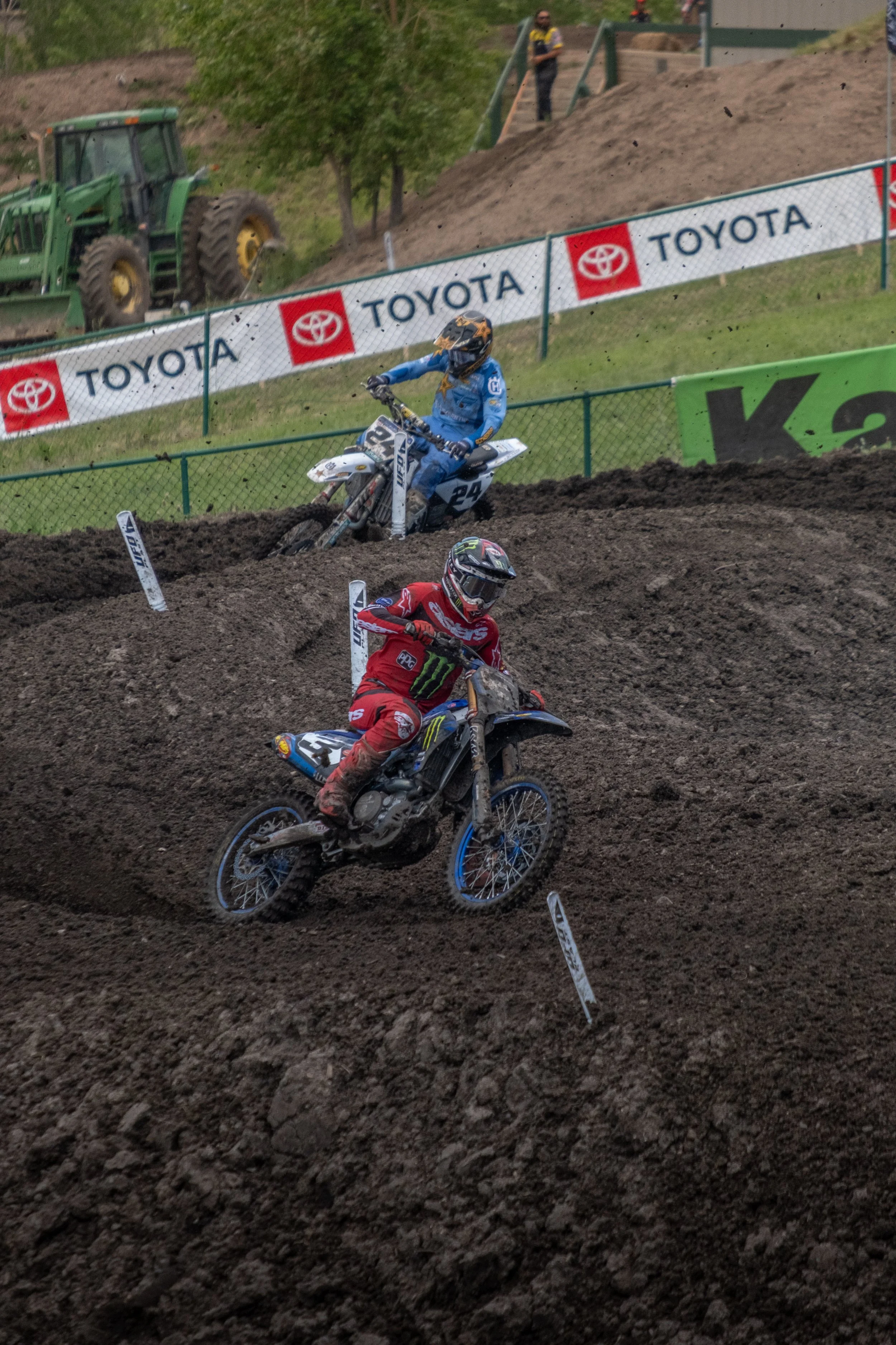 mx turns_.jpg