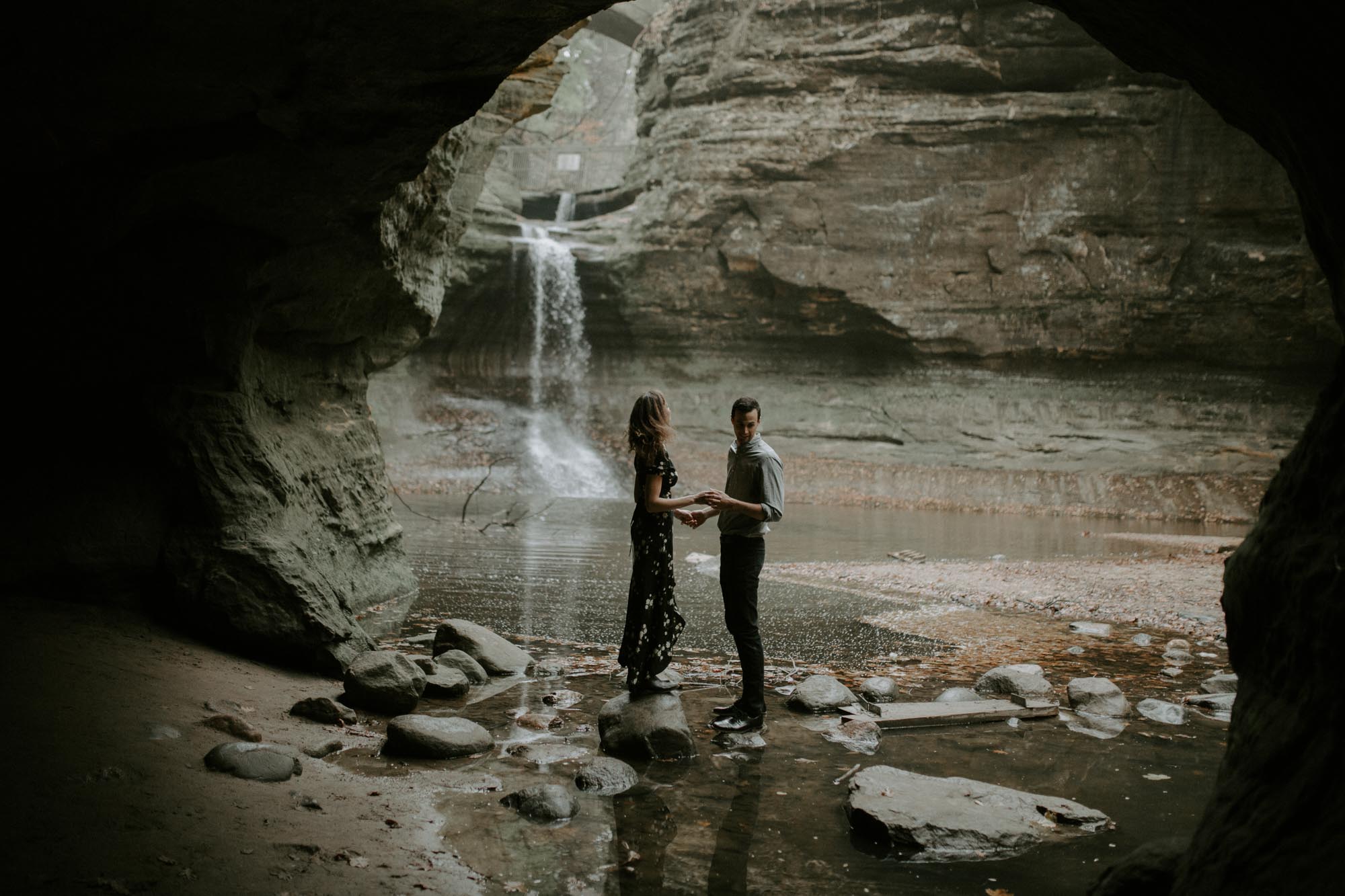 starved_rock_chicago_engagement_wright_photographs_shyla-0126.jpg