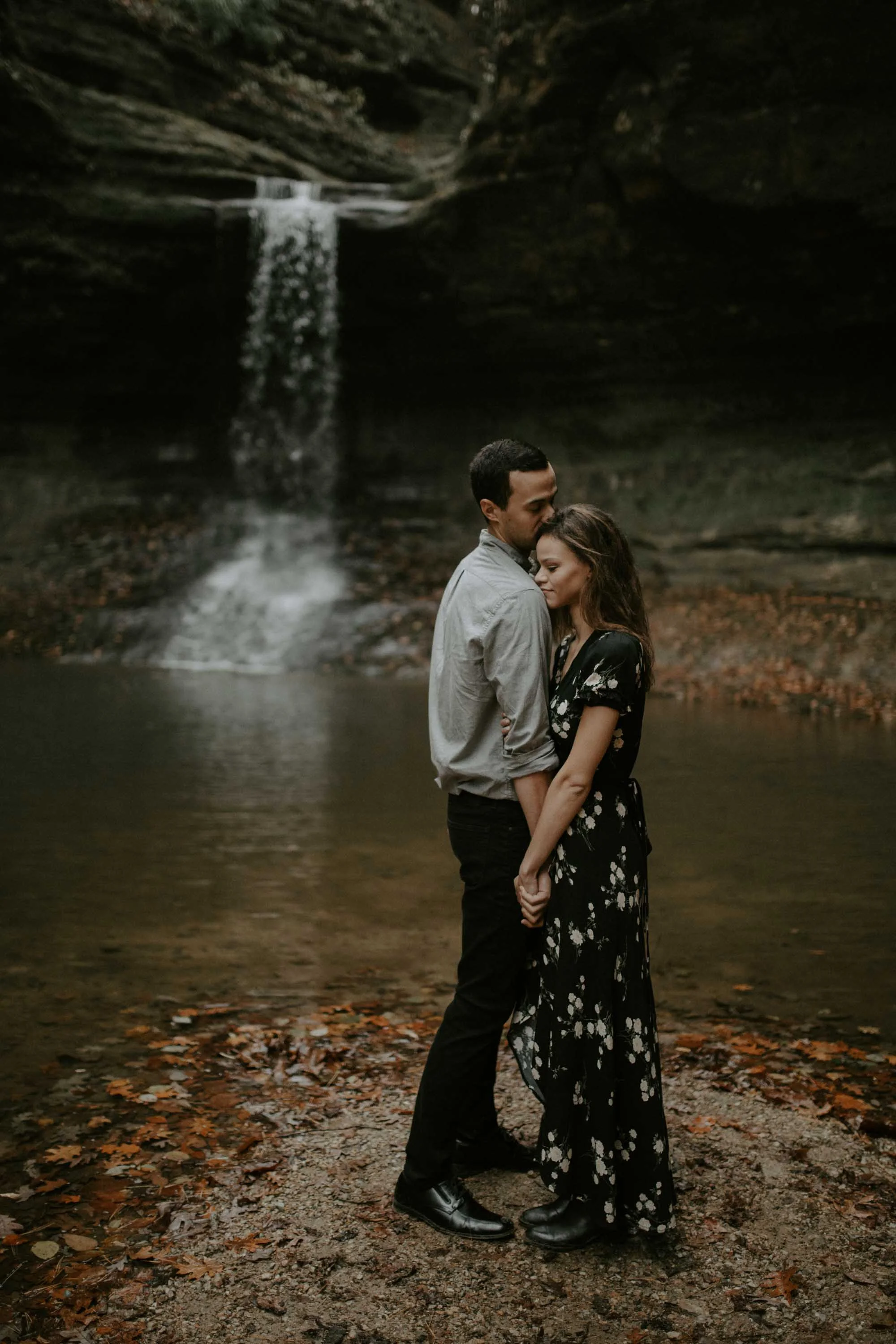 starved_rock_chicago_engagement_wright_photographs_shyla-0149.jpg