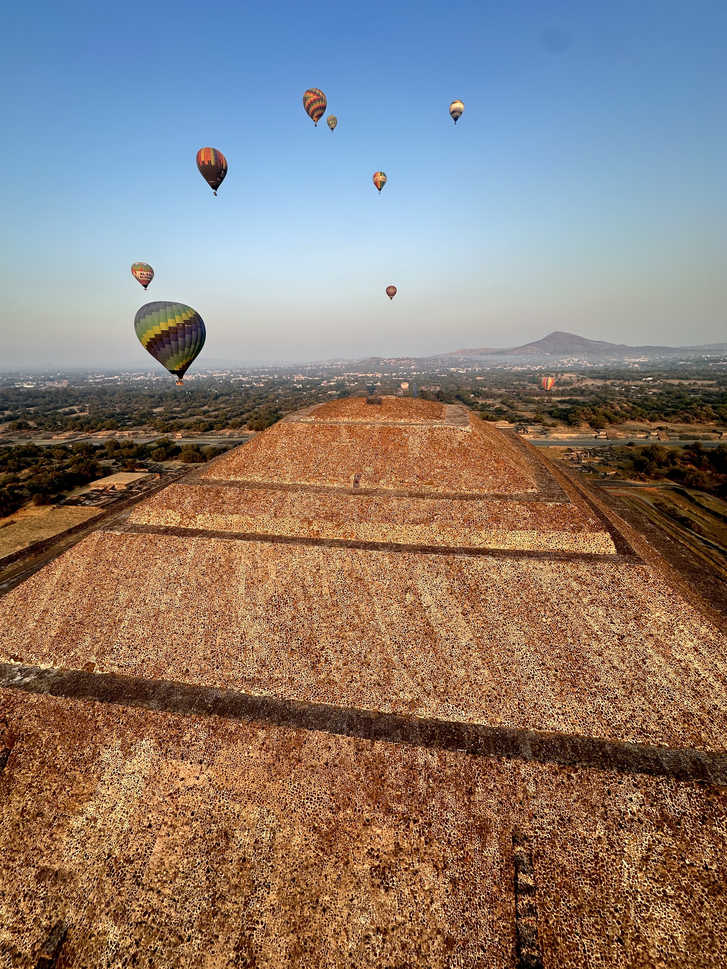 Teotihuacan_Izien.JPG
