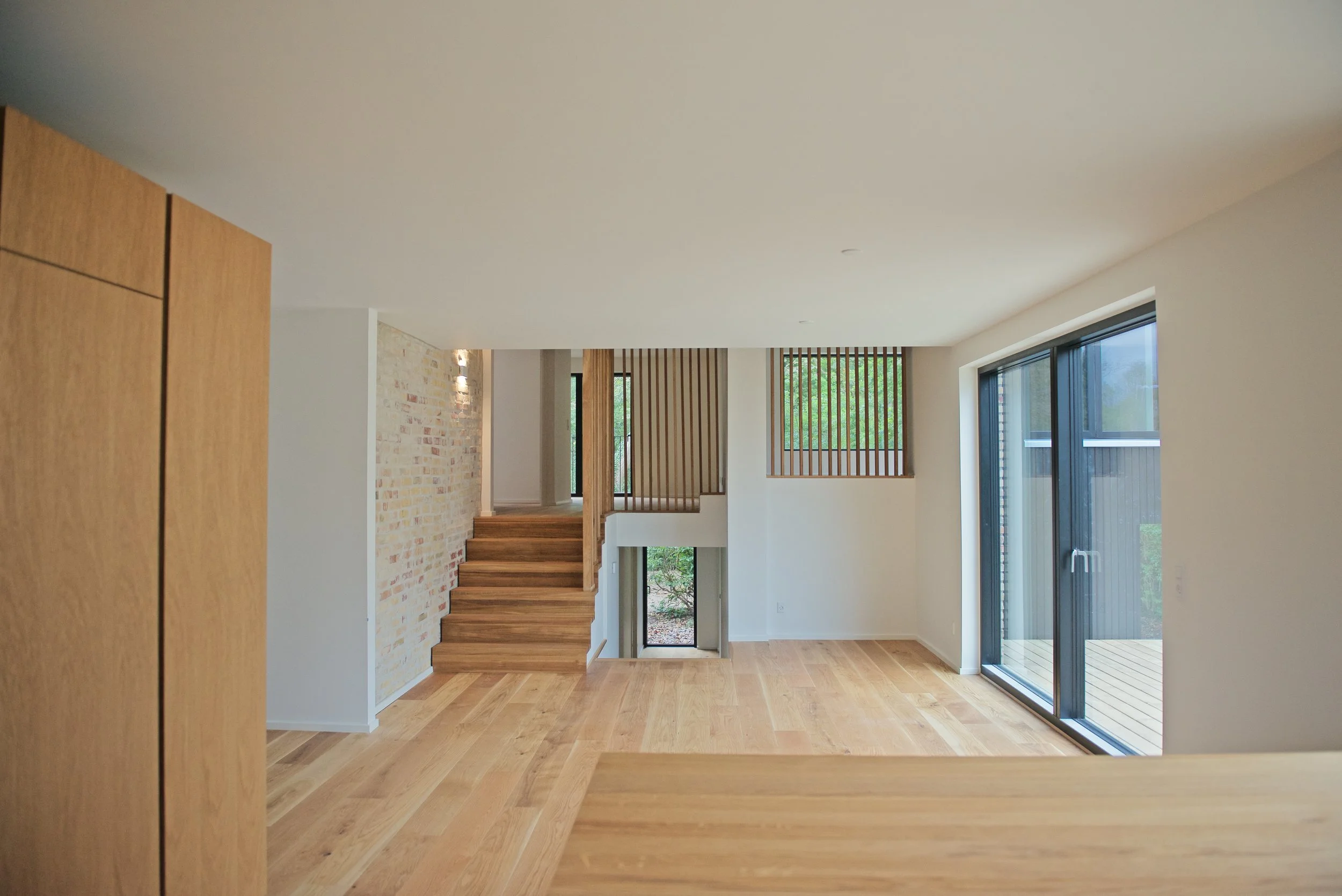 Interior Dining Room 3.jpg