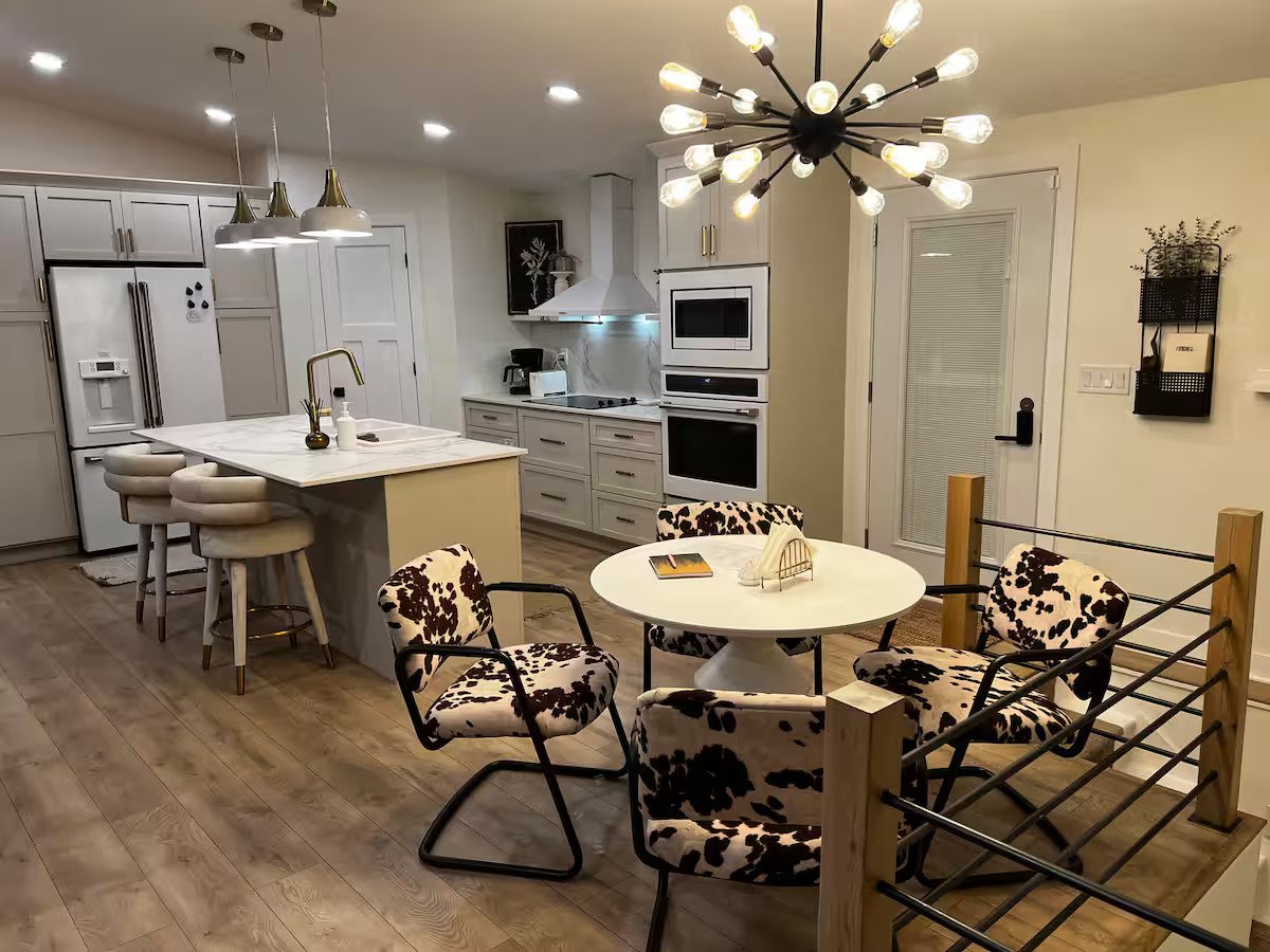 Kitchen 3.jpg