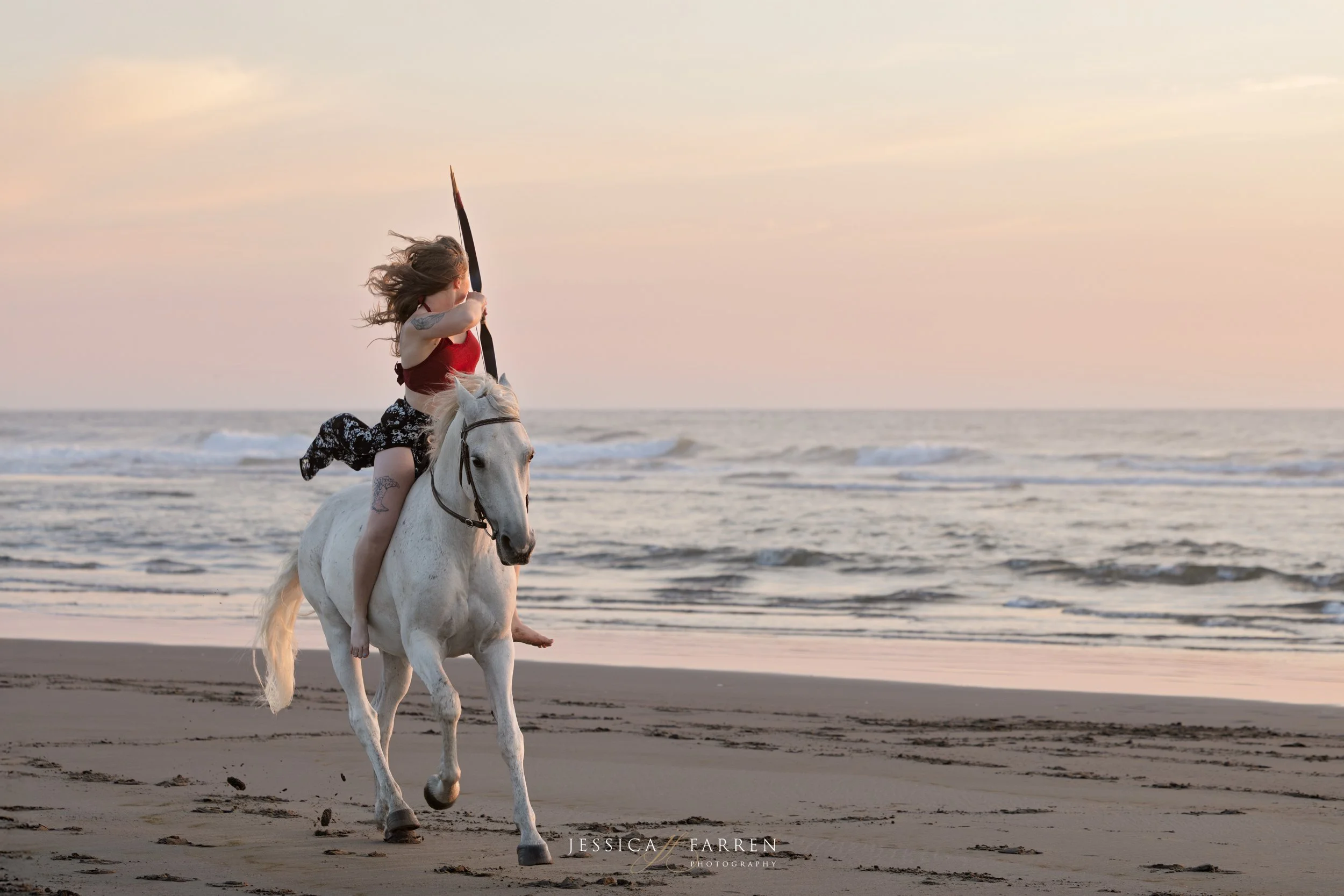 pacific-northwest-horse-riders-ocean.jpg