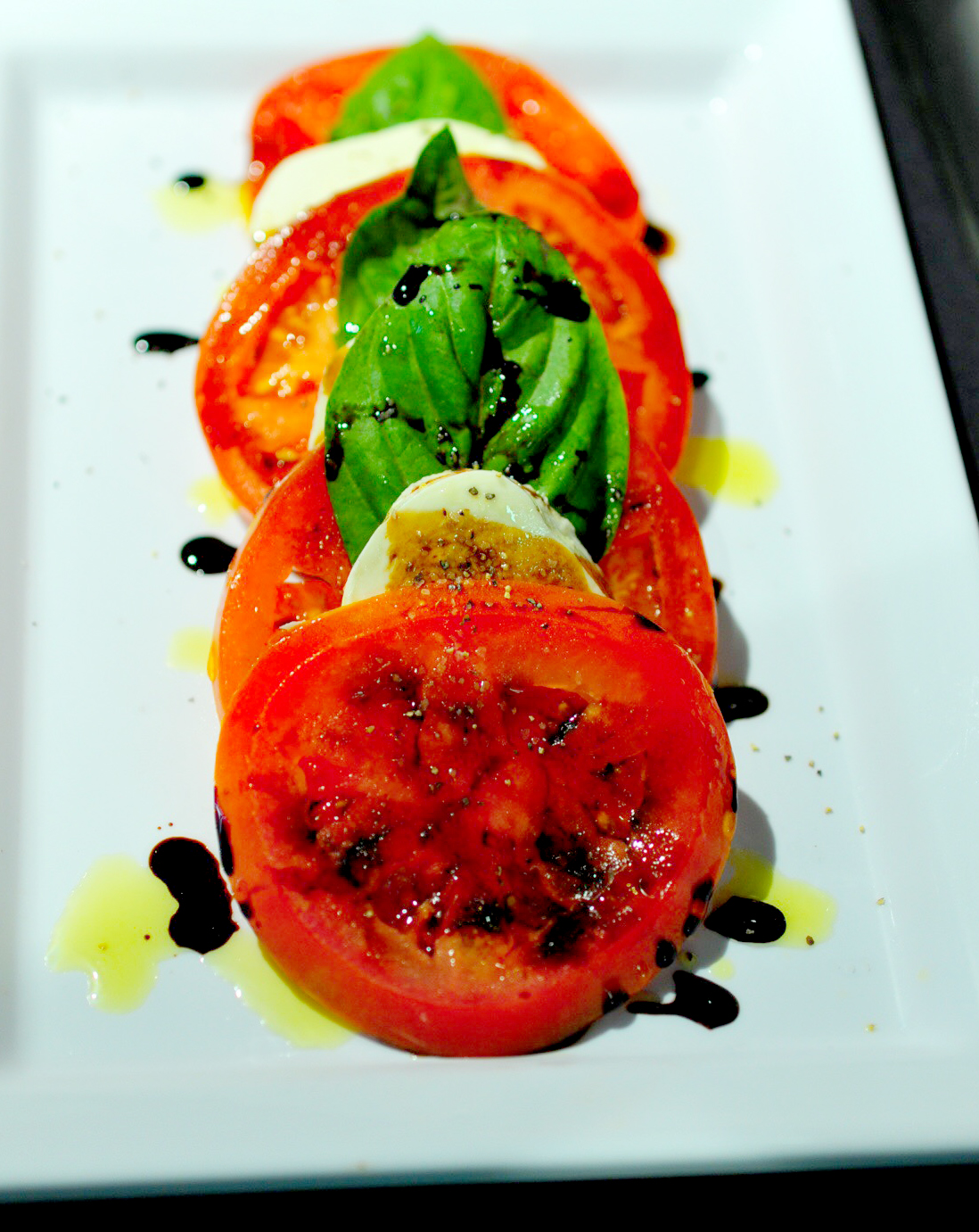 TOMATO.jpg