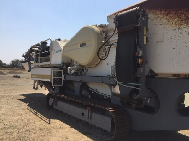 Figure 2: Mobile Mobile Jaw Crusher - Metso Locotrack LT 106