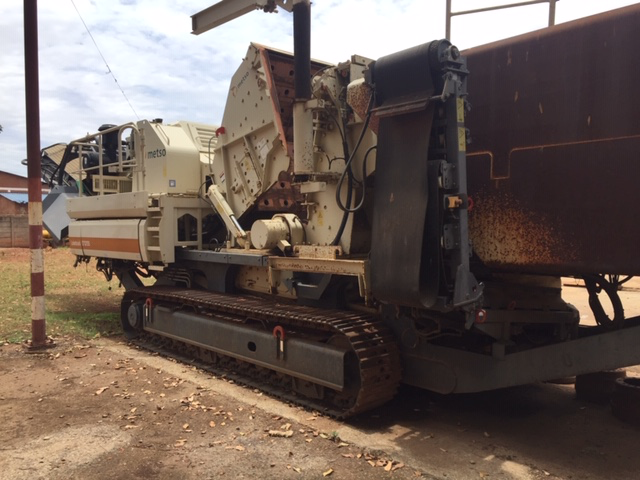 Figure 5: Mobile Screen - Metso Locotrack ST 4.8 and Mobile Rotary Crusher - Metso Locotrack LT 1213