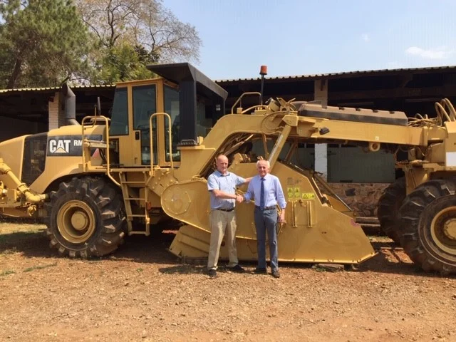 Figure 1: Force’s Operations Manager Mark Green with Shire Construction Limited’s Peter Mafense in Lilongwe.