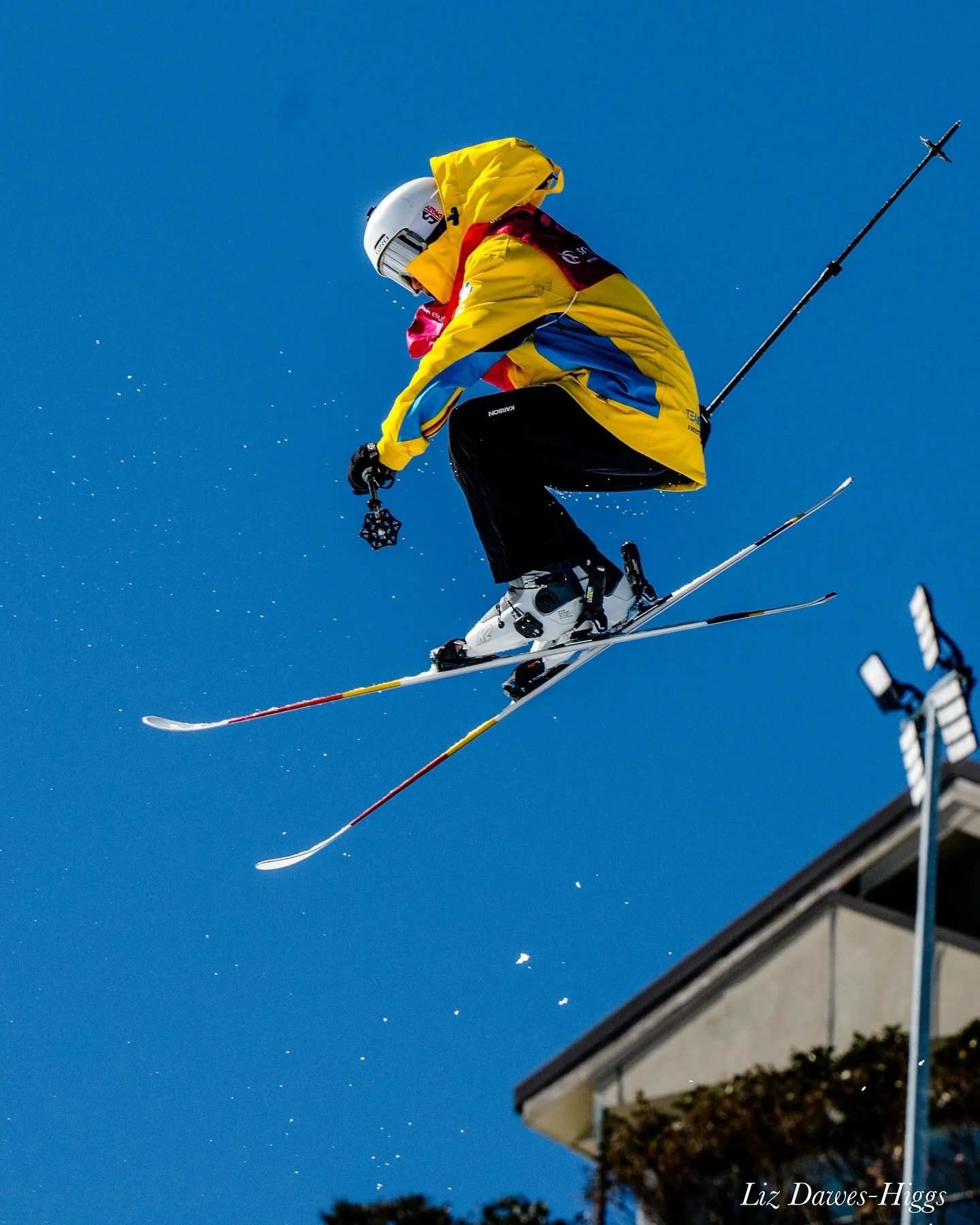 Wow! The energy and skill level that I saw down the lens at the Div 1 Mogul National Interschools comp was incredible! Definitely a special moment. 
🌟
Final lap for me as well here. No more snow sports photography - it&rsquo;s back to Black and Whit
