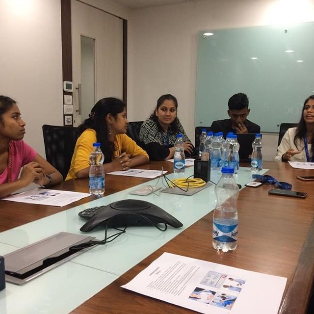 The independent girls at a session with Moody's India. Thank you so much for organizing a session!! 😍🤩
.
#raisingstronggirls #smartgirls #likeagirl