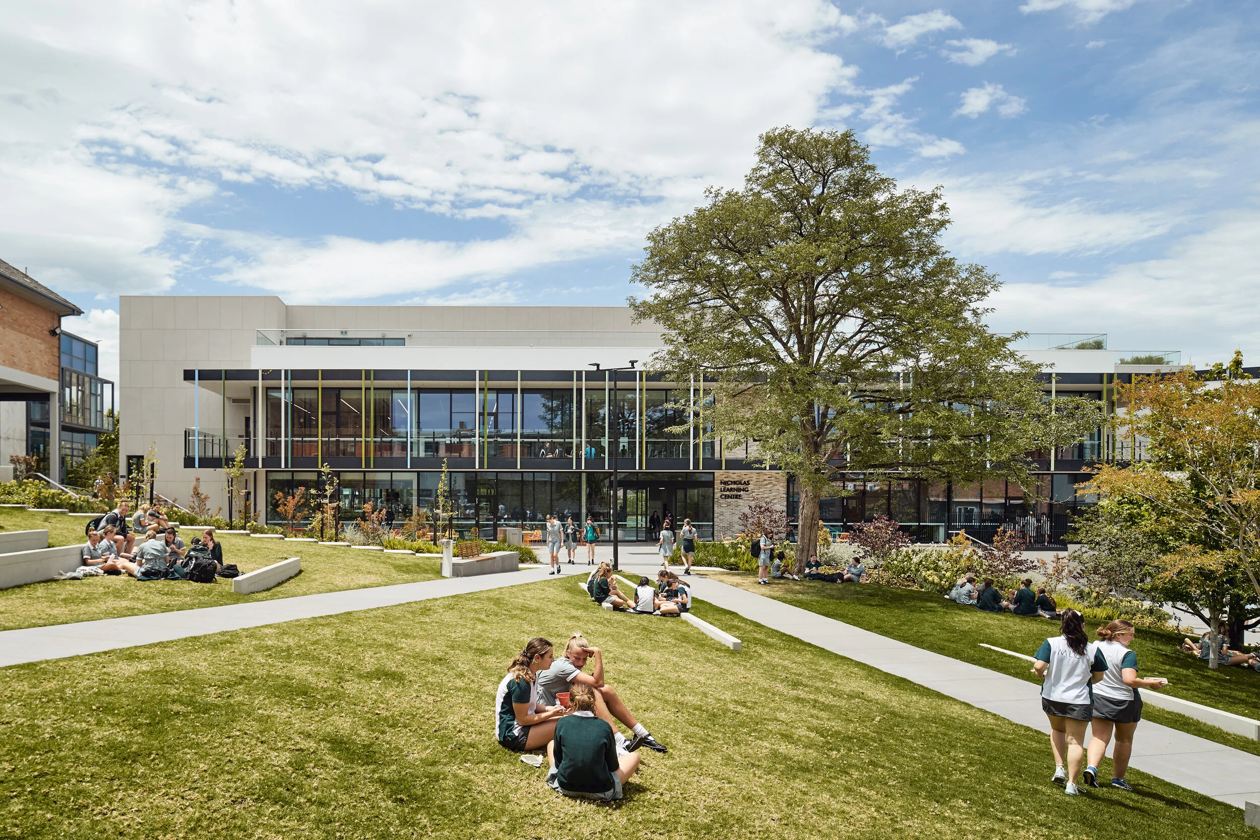 MLC Nicholas Learning Centre Designed by Mcildowie Partners