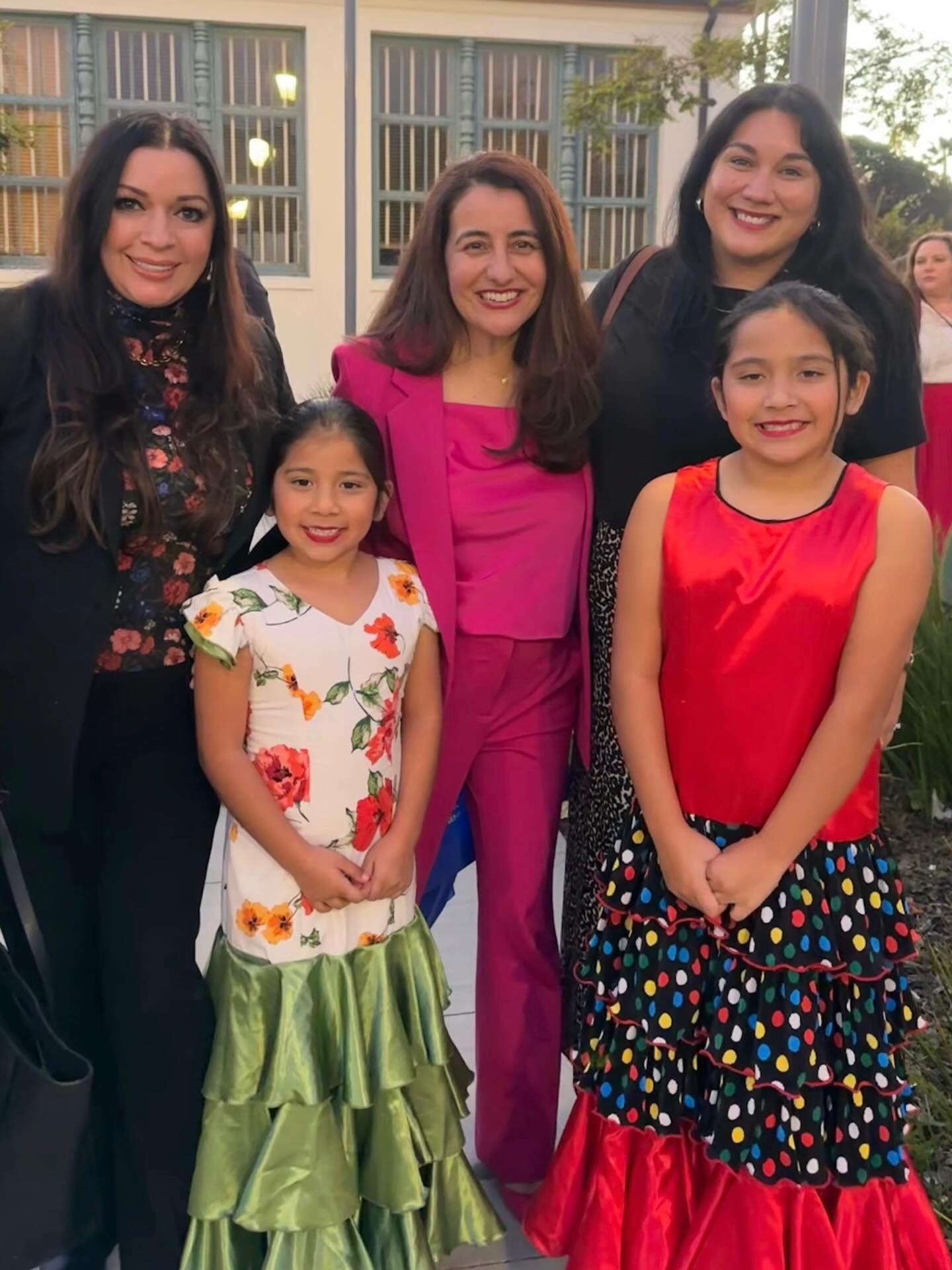 📣 &iexcl;Pero qu&eacute; orgullo de veras! ❤️👏🙌
Attended the swearing-in ceremony for Senator Monique Lim&oacute;n of Santa Barbara. She&rsquo;s the first female to become the State Senate President Pro Tempore, which means she now leads the Calif