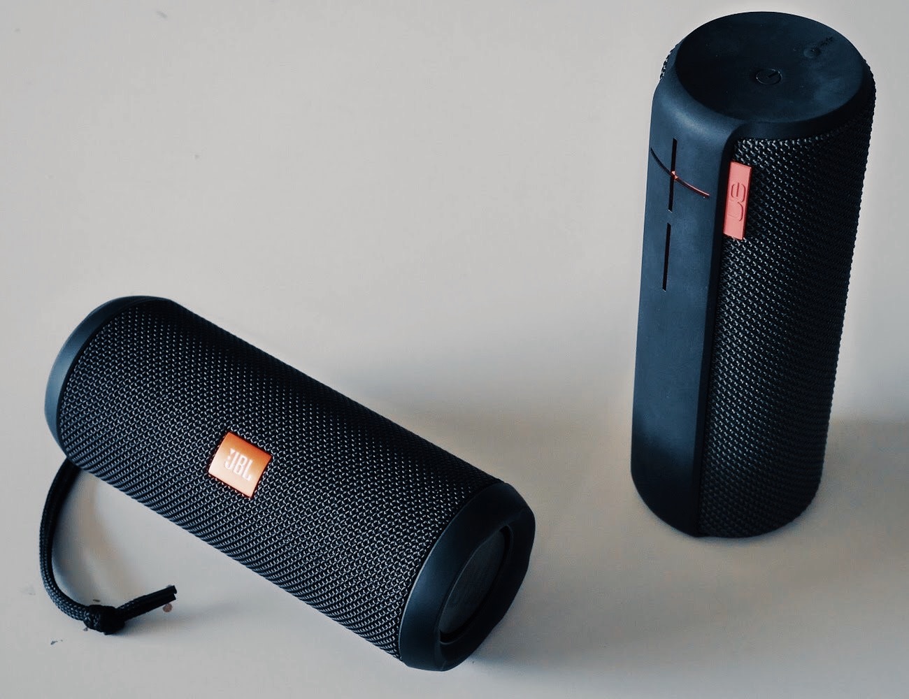 jbl flip 3 splashproof portable stereo bluetooth speaker