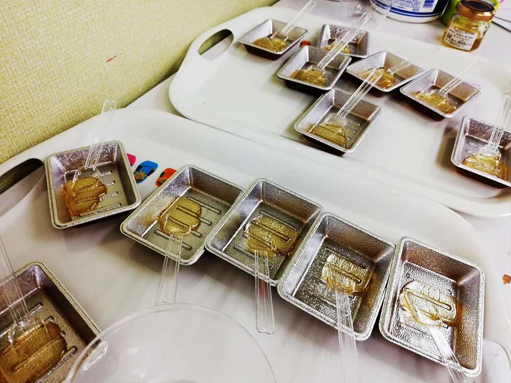 スプーン一杯、みつばちさんの一生分ですよ・・・(笑)