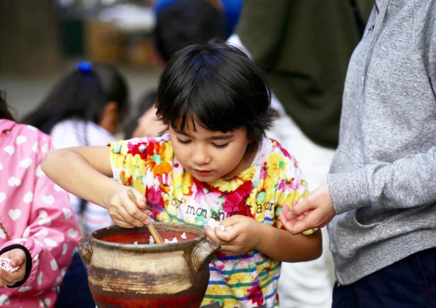 さすが食いしん坊担当の次女。土鍋ごはんへの食いつきっぷりときたら!