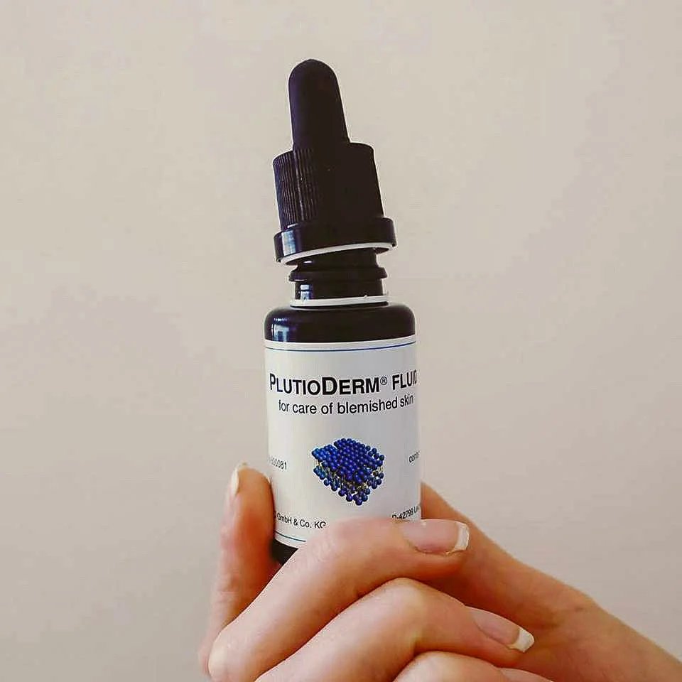 Plutioderm Fluid-edit.jpg