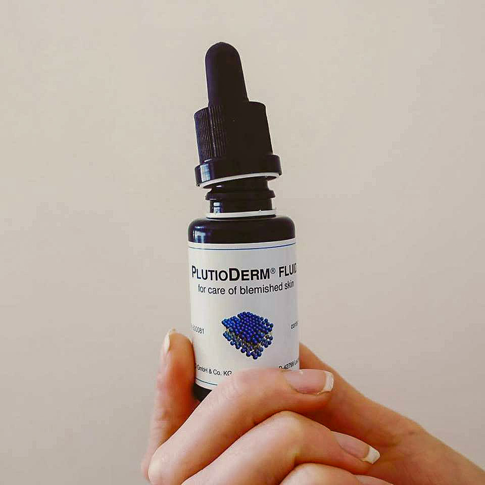 Plutioderm Fluid