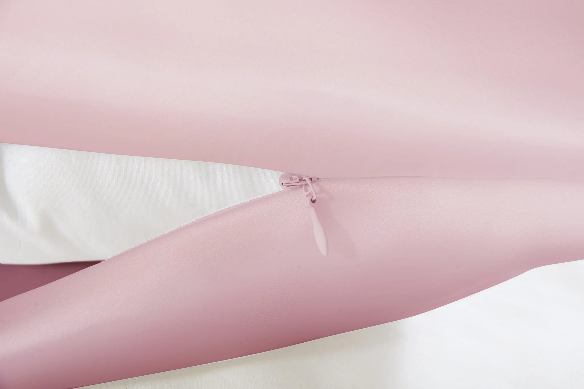 Pink_zip_1024x1024@2x.jpg
