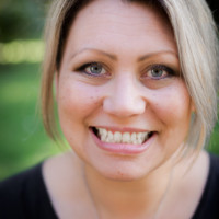 I’m an Auckland based, mum of 2, photographer + content strategist helping lifestyle brands tell their brand stories in Auckland + NZ wide