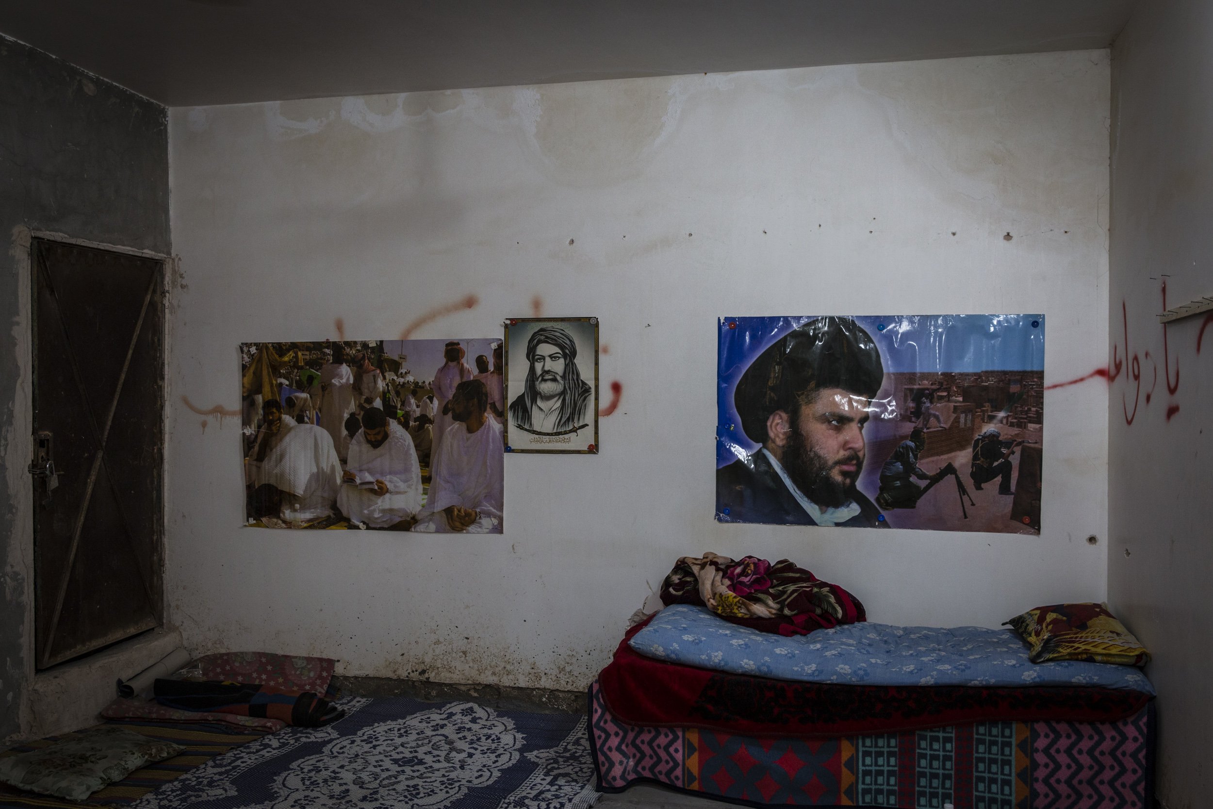  Members of the powerful Shiite militia group Soraya Salam control and protect the Iraqi shrine city of Samara, an important pilgrimage site in the Shia’ism. The group is led by the influential Iraqi cleric Muqtada al-Sadr and is one of the most pote