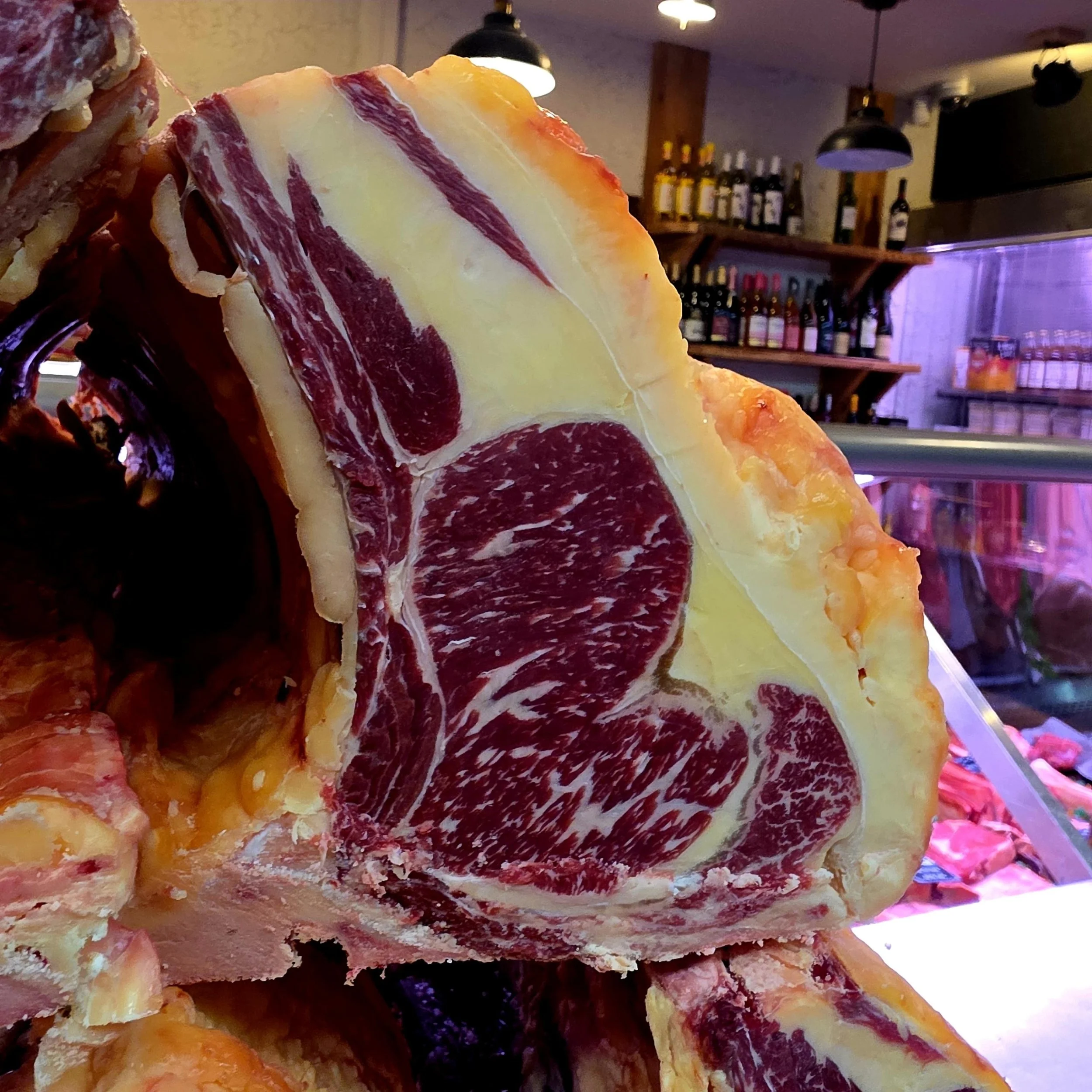 EX DAIRY SIRLOIN AVAILABLE 14/11/26