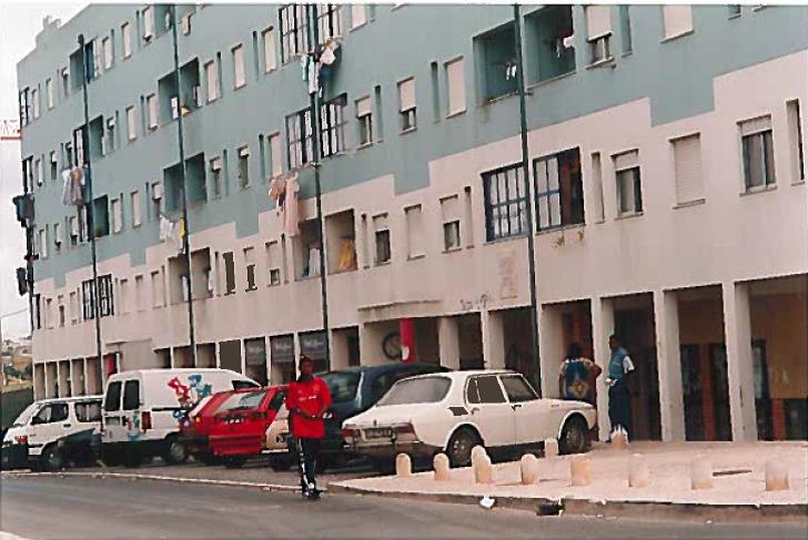 Bairro do Pombal housing estate, Oeiras, c. 1995. Source: Câmara Municipal de Oeiras