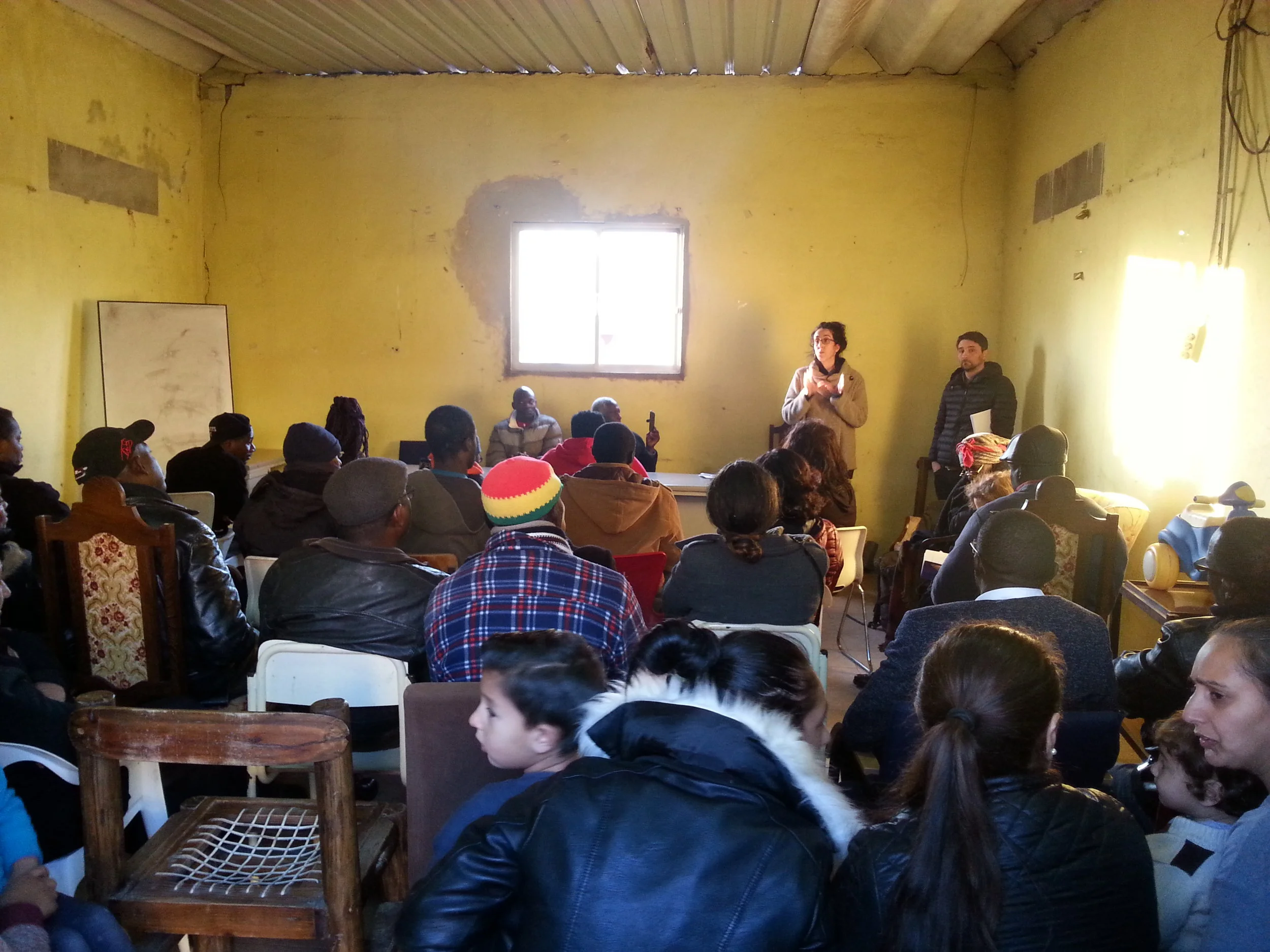 A meeting with residents and academics, December 2017.