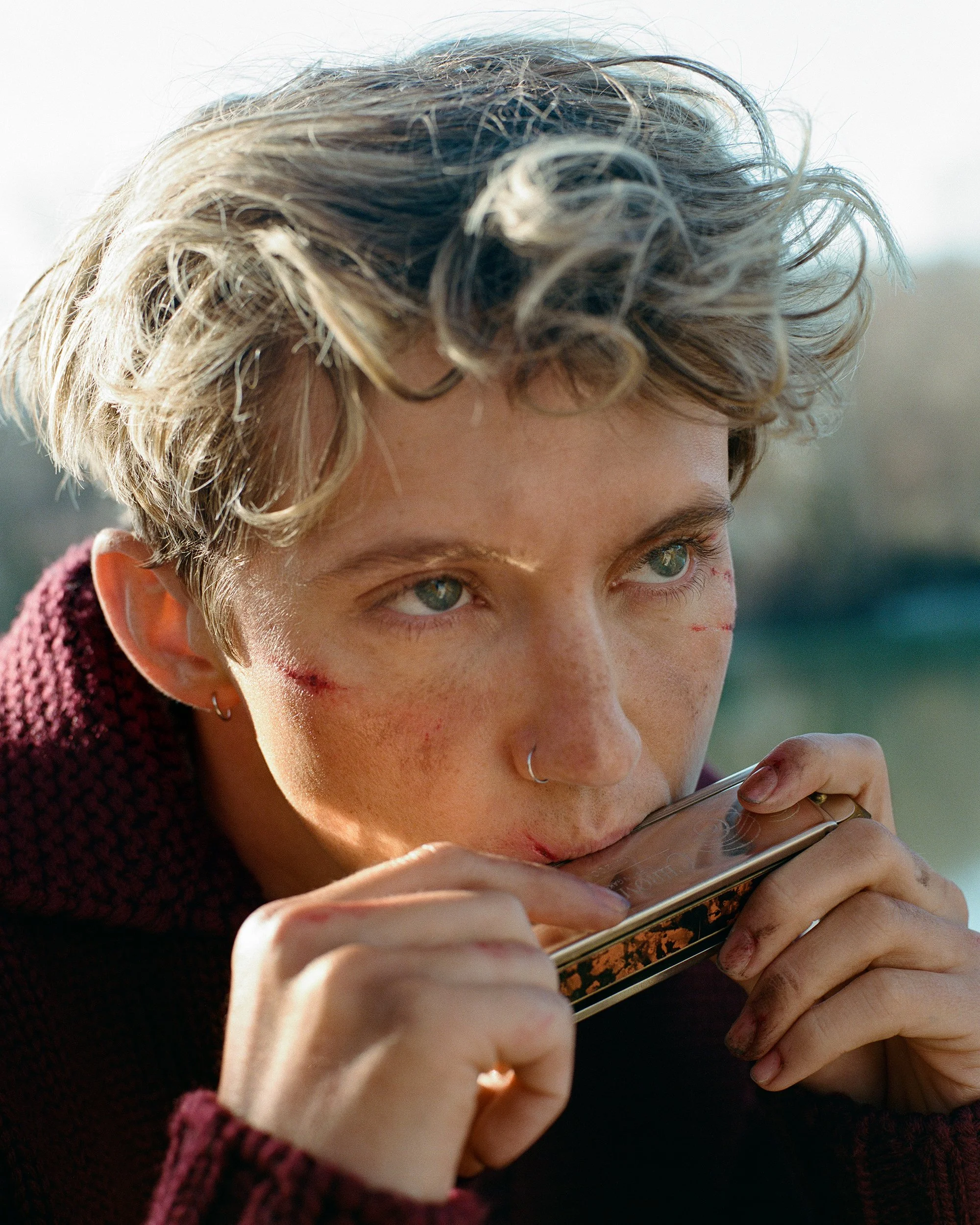 TROYE_SIVAN_BY_SEBASTIAN_FAENA_IMAGE_9.jpg