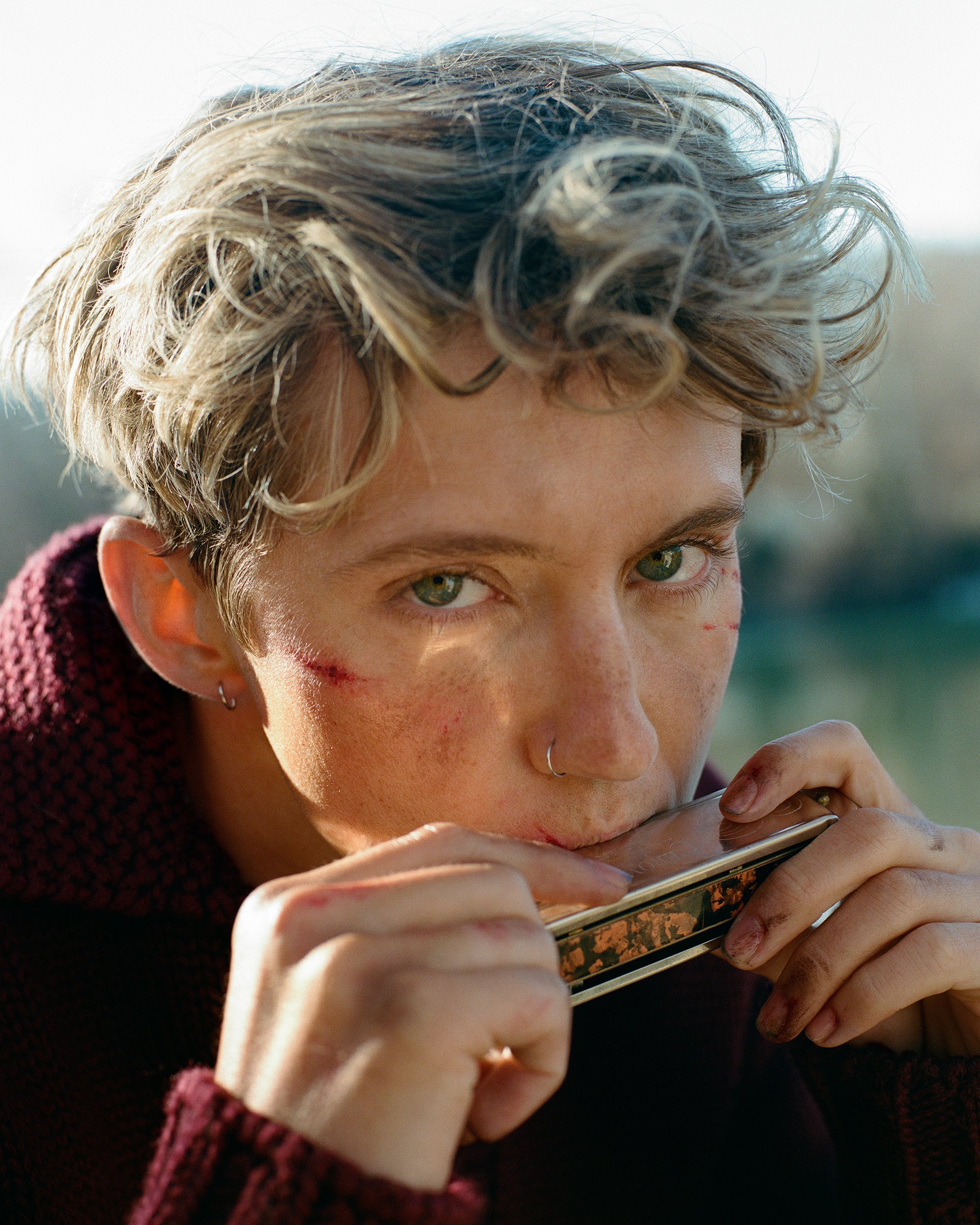 TROYE_SIVAN_BY_SEBASTIAN_FAENA_IMAGE_10.jpg