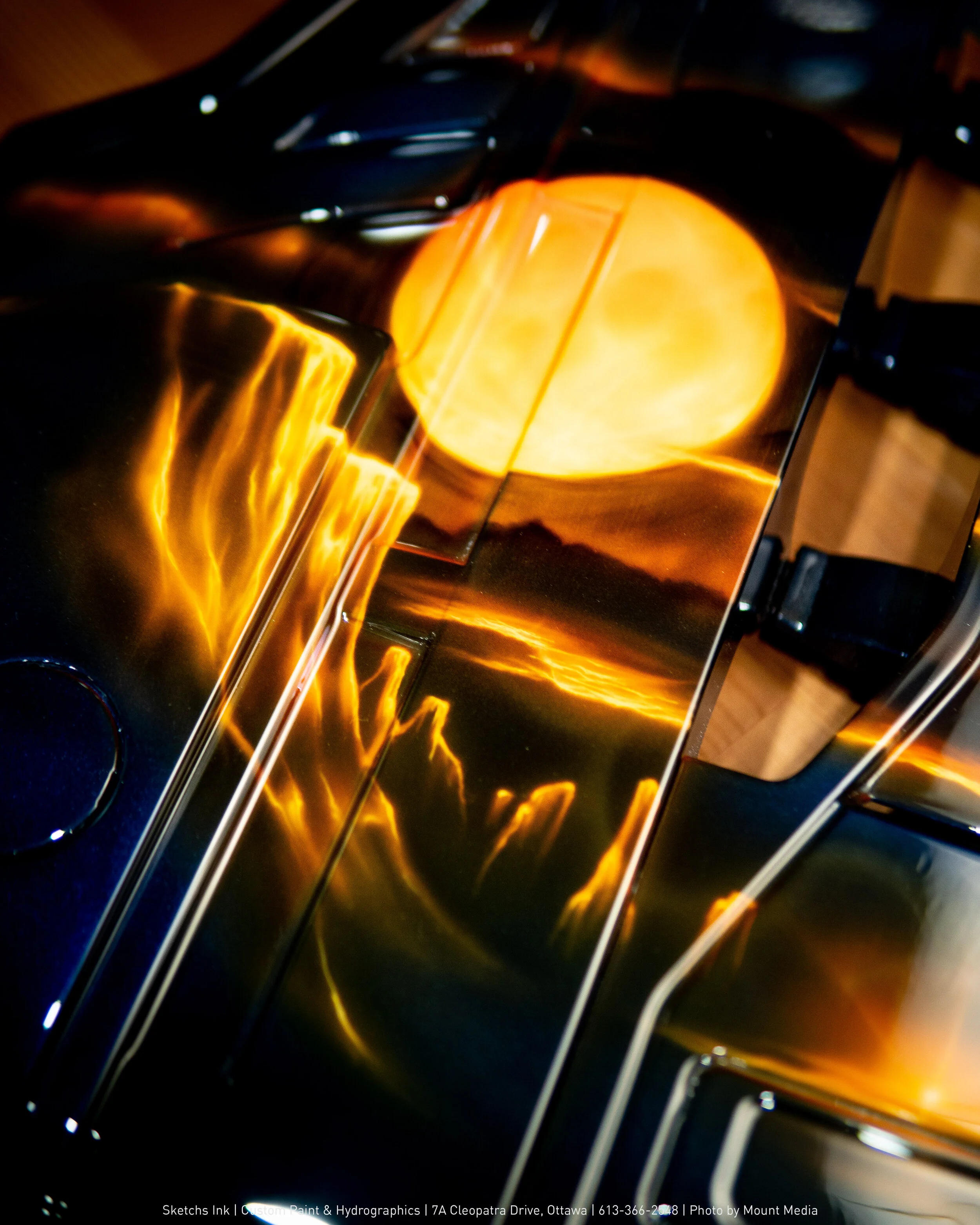 2019 Ford Mustang: Airbrushed Engine Cover