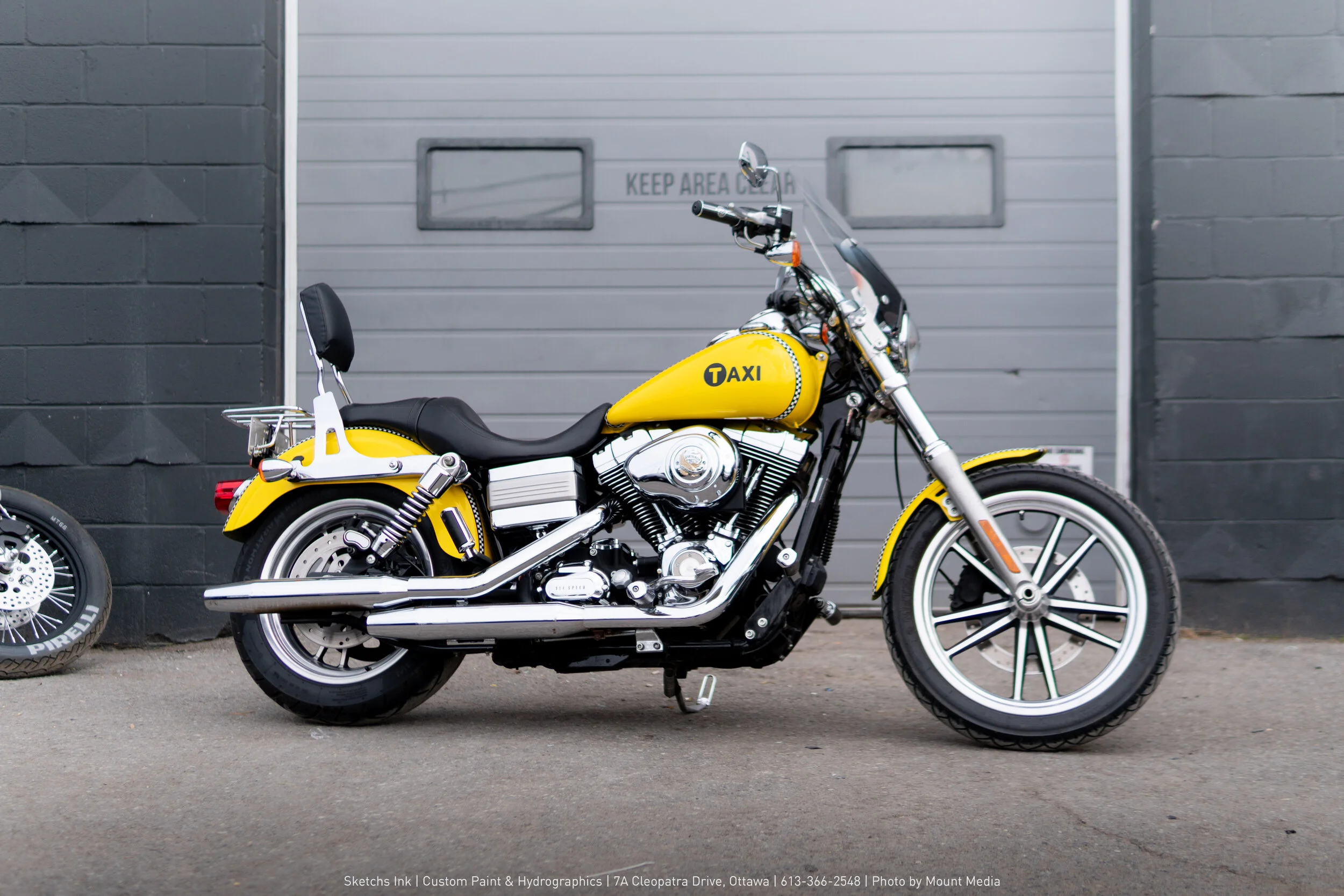2009 Harley Davidson FXDL: Taxi-Themed Motorcycle