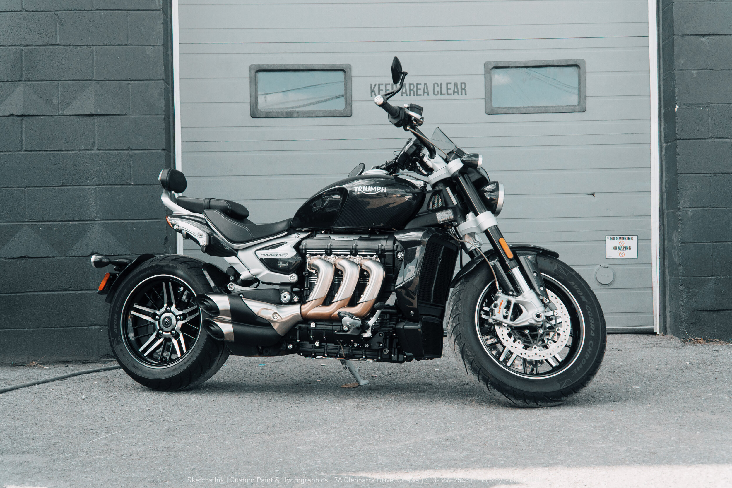 Triumph Rocket 3 GT: Hydrographic Carbon Fiber Full Motorcycle
