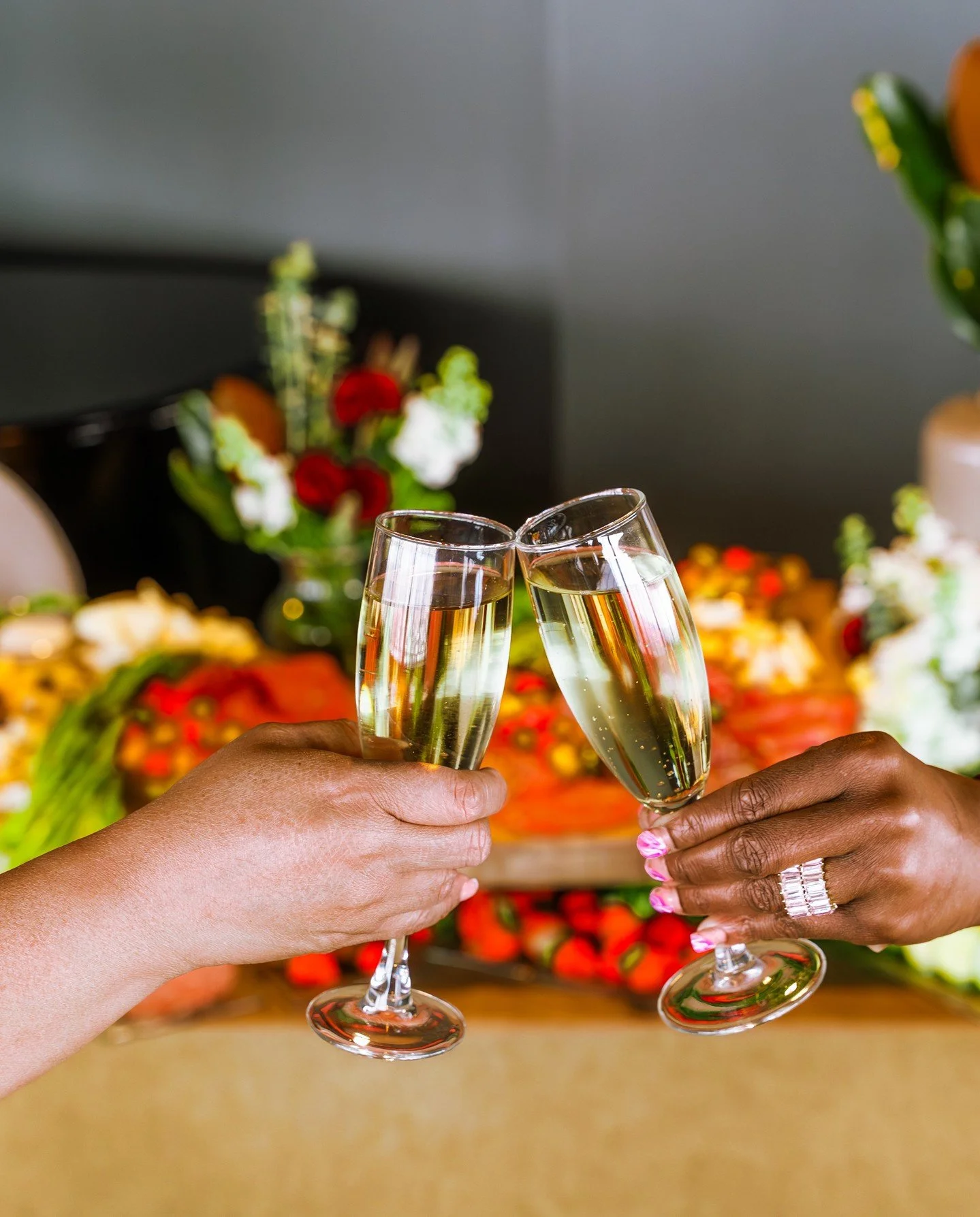 Intimate celebrations deserve extraordinary settings. Host your small group dinner (12&ndash;15 guests) with a curated 4-course menu starting at $150+ per person. 🥂
#SunDialRestaurant #WestinPeachtreePlaza #AtlantaDining #AtlantaRestaurants #Atlanta