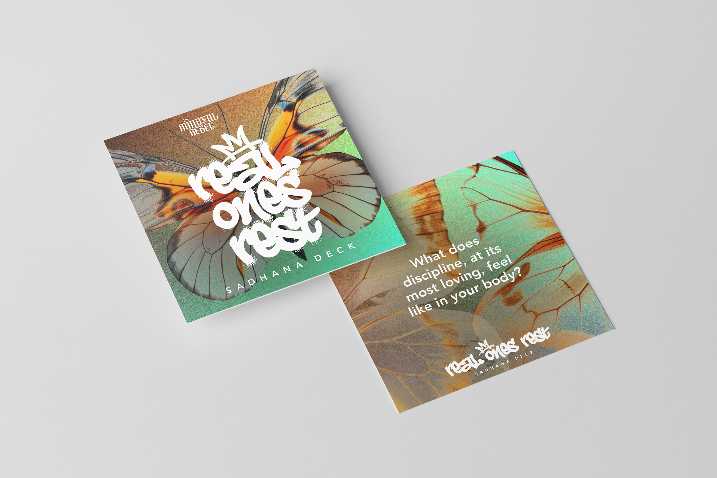 03_Square Business Card Mock-up.png