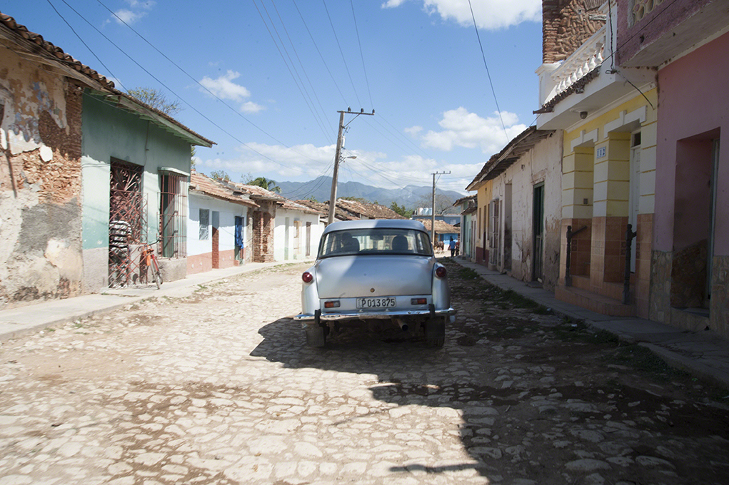 Driving, Trinidad, Cuba