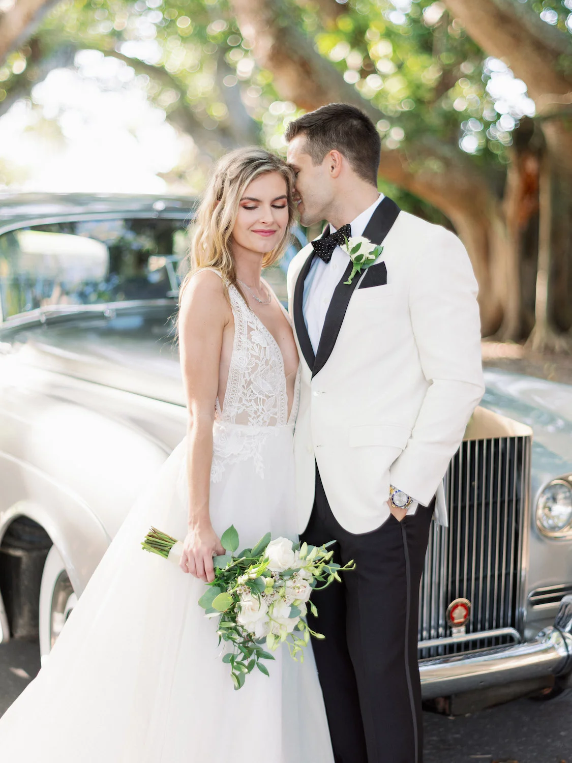 rolls-royce by: @revviesluxury tux by: @theblacktux