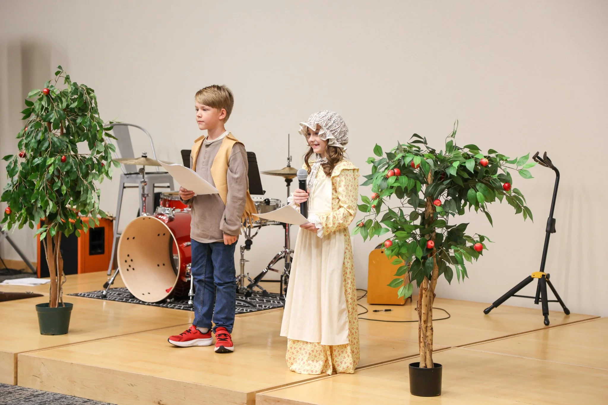 christ-academy-grade-2-johnny-appleseed-2026-6.jpg