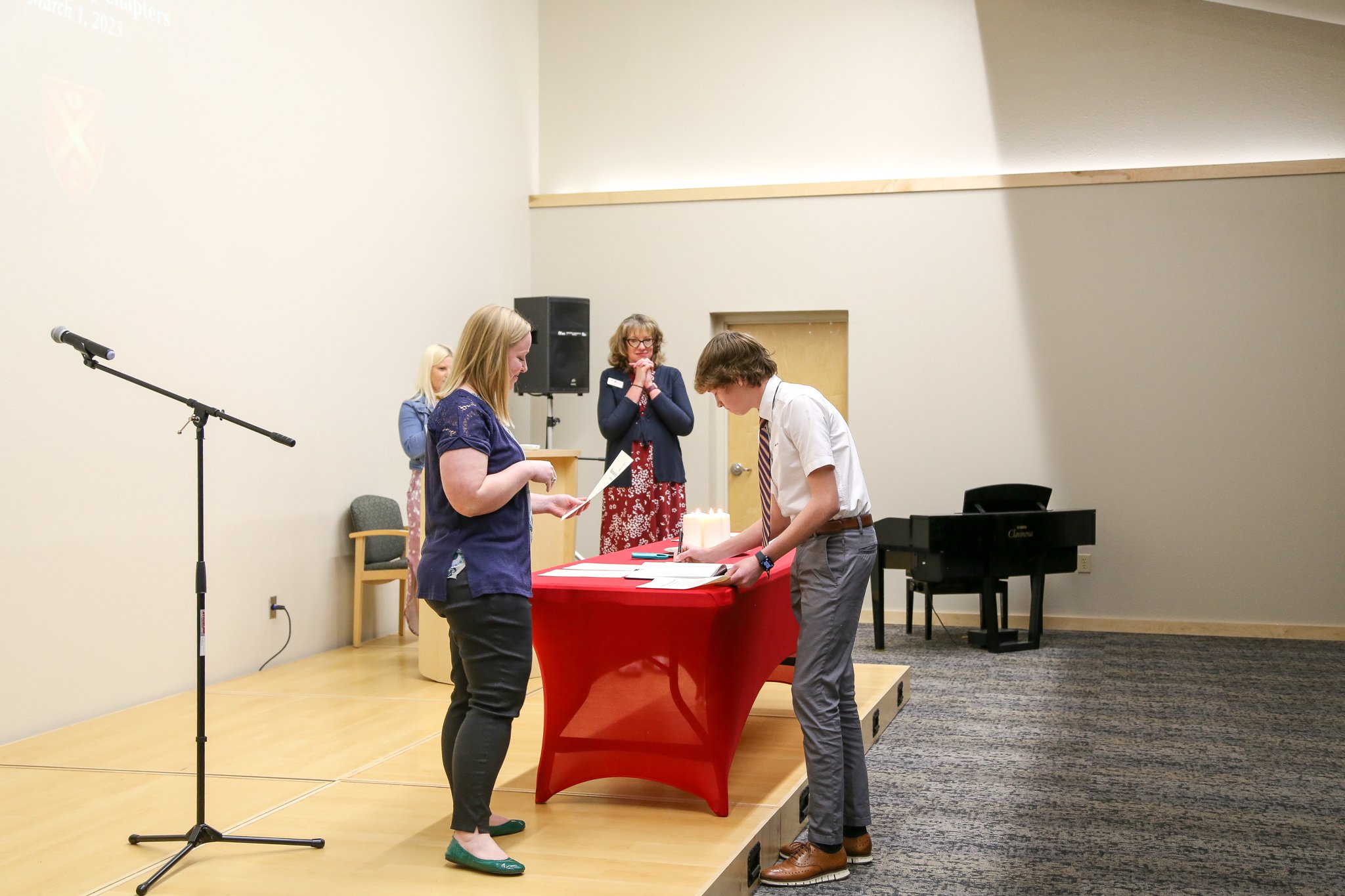Christ-Academy-nhs-induction-2023-08.jpg