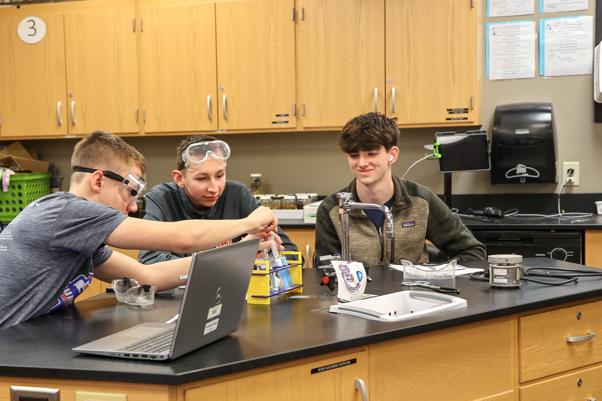 christ-academy-high-school-chemistry-7.jpg