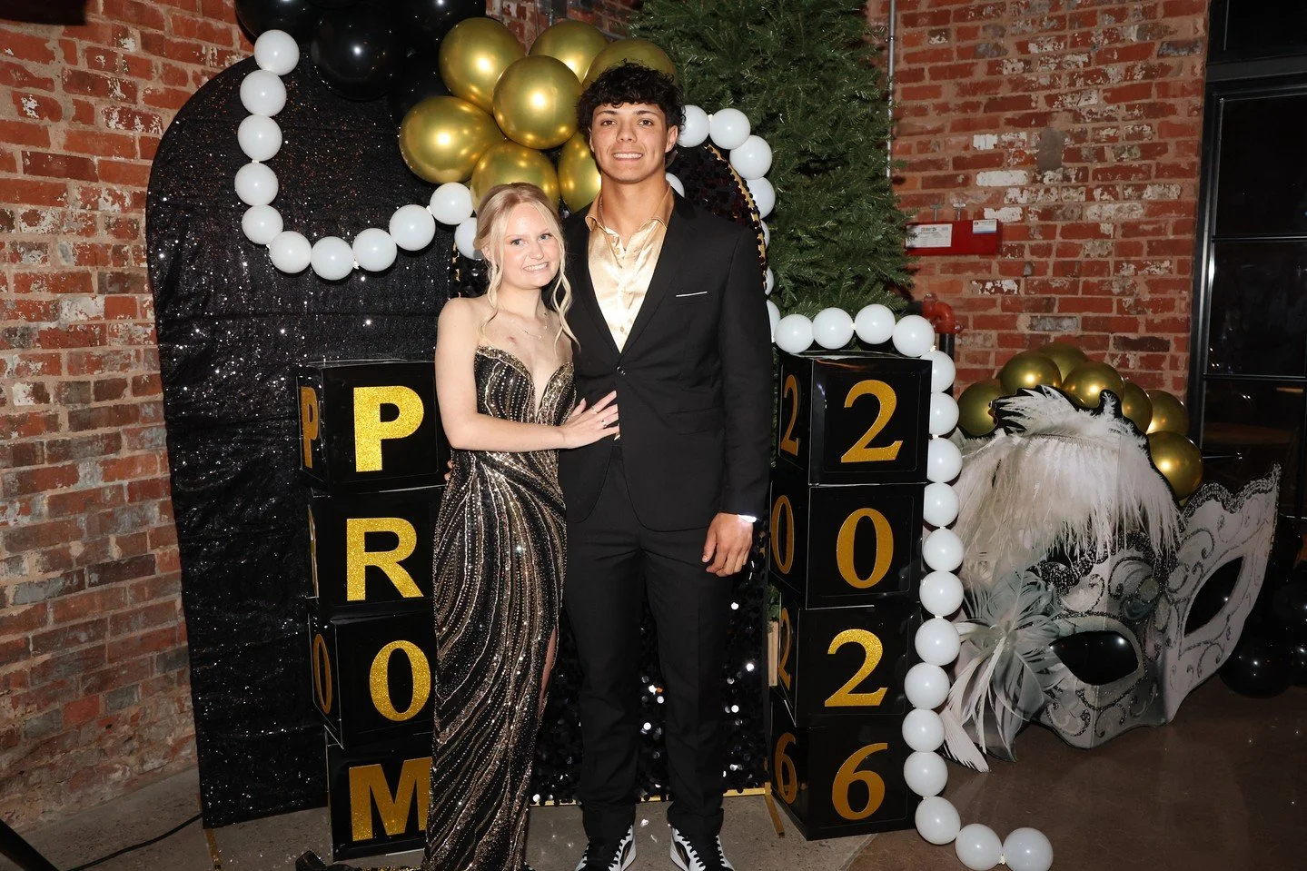 ✨Prom pics are in! ✨

Last night, our High School students danced the night away at prom at the Anthony Inman Construction Warehouse, with DJ Maniac, a packed dance floor, and a soda bar flowing all night. A Chick-fil-A nugget drop kept partygoers fu