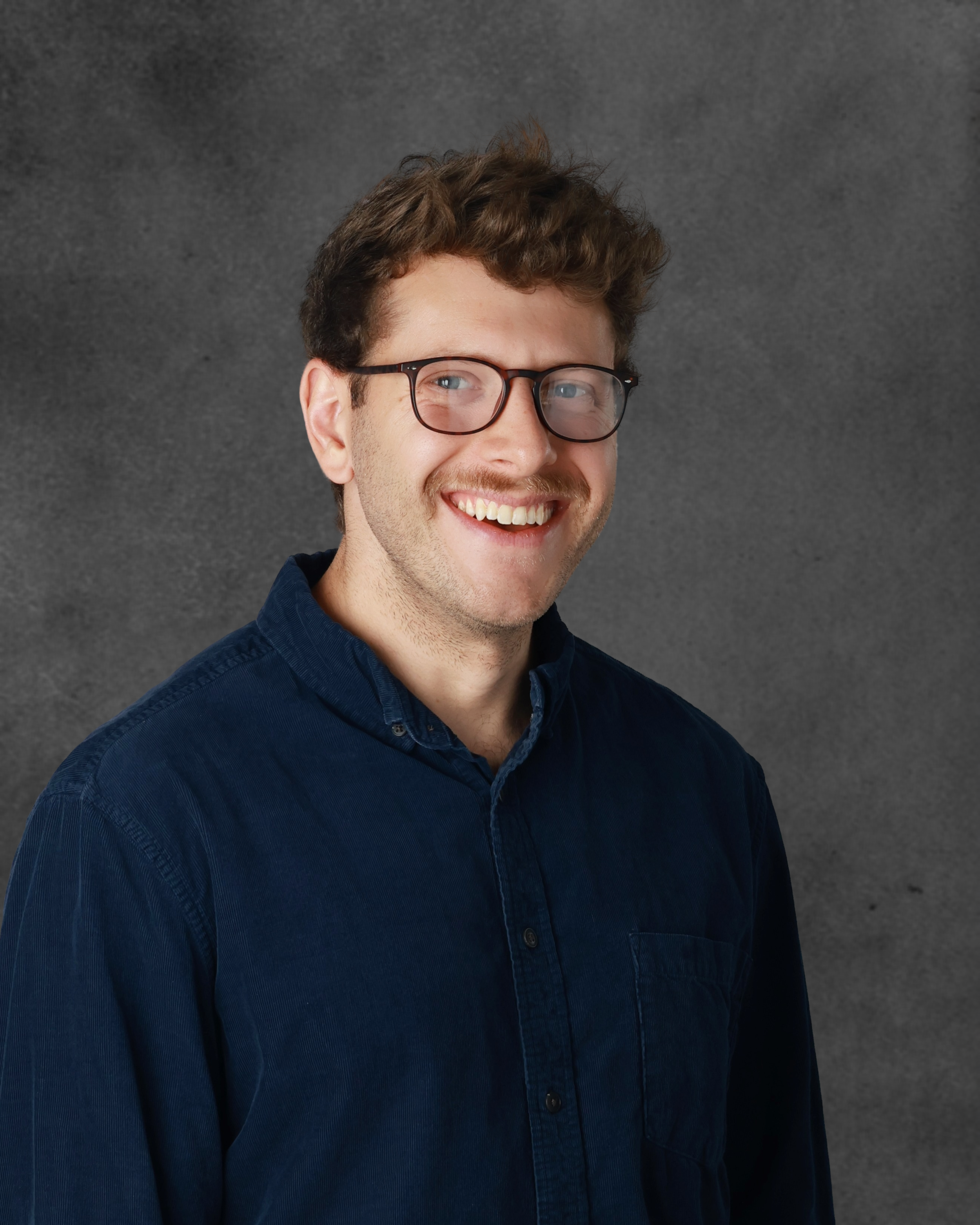 Lee Ginnings | Upper School Teacher