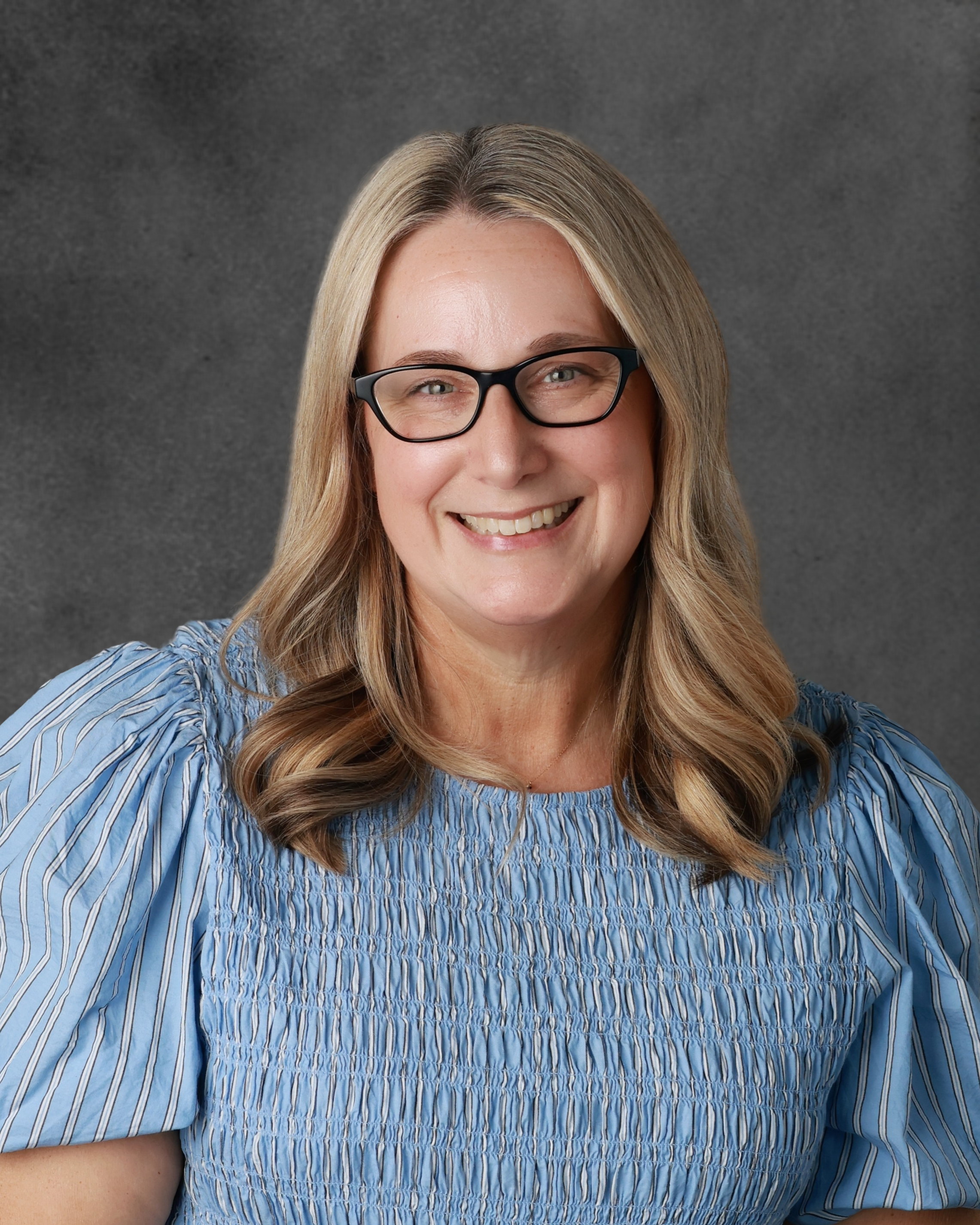 Julie Hertel | Director of Operations + Events