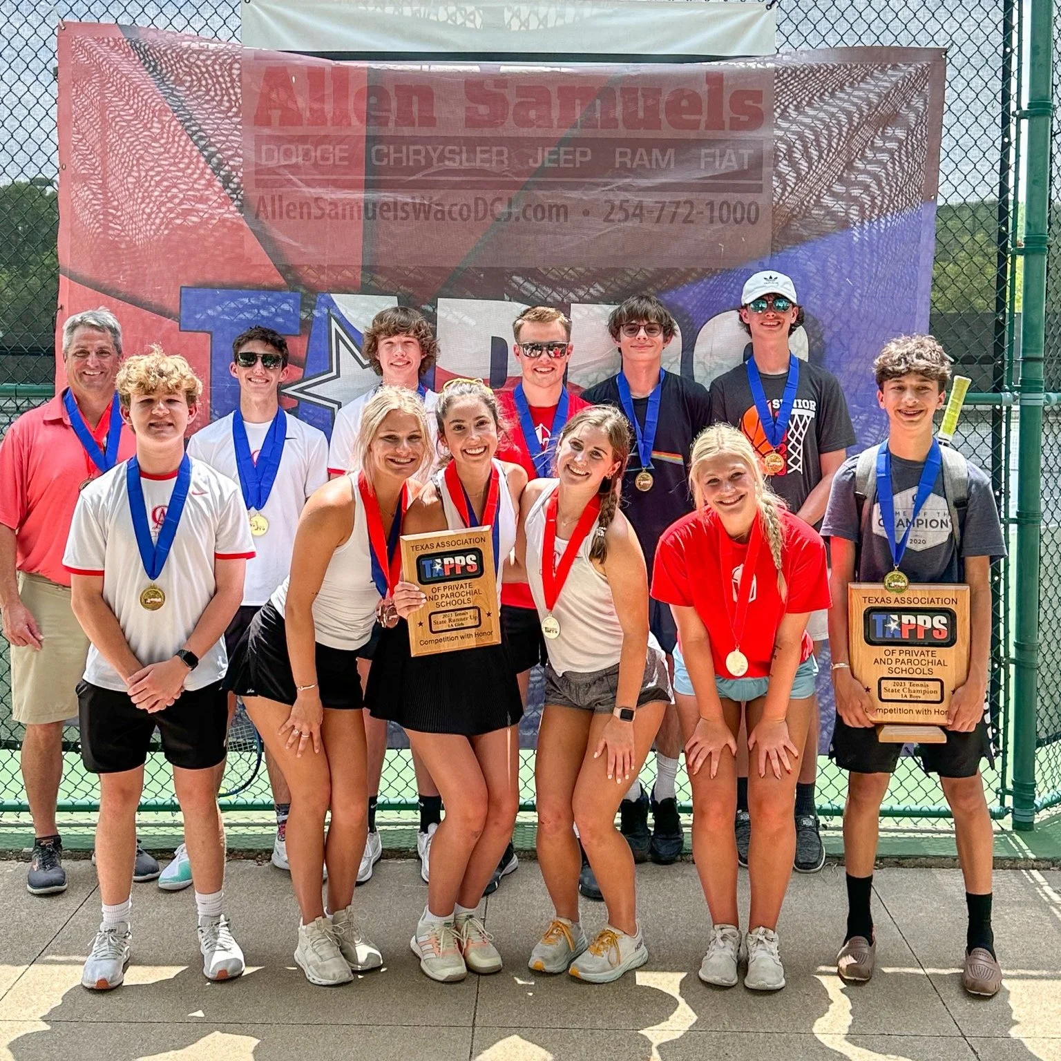 Warriors Win State in Tennis