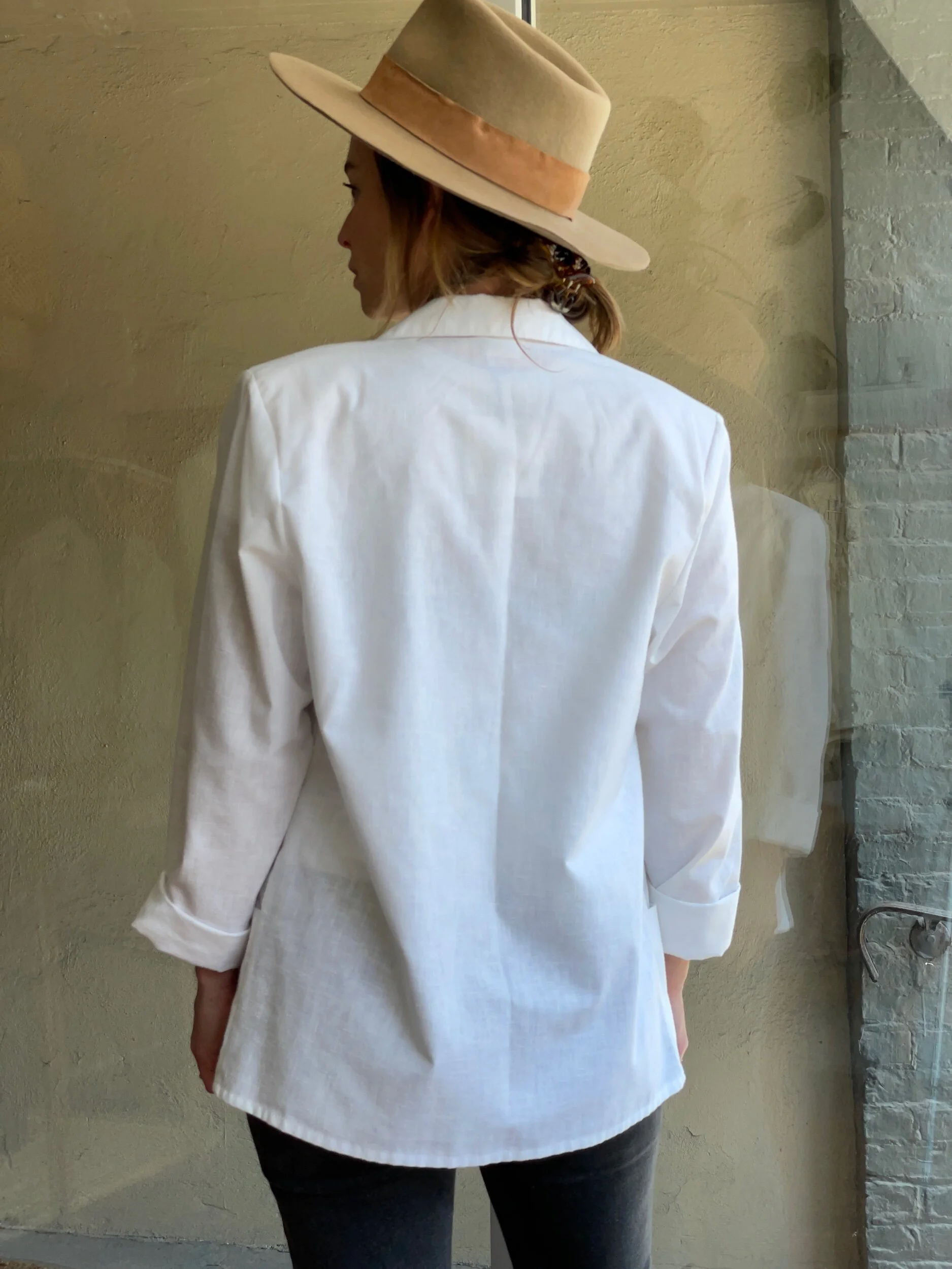 ABEFB75F-E550-4C59-9CA9-B8605D67D275