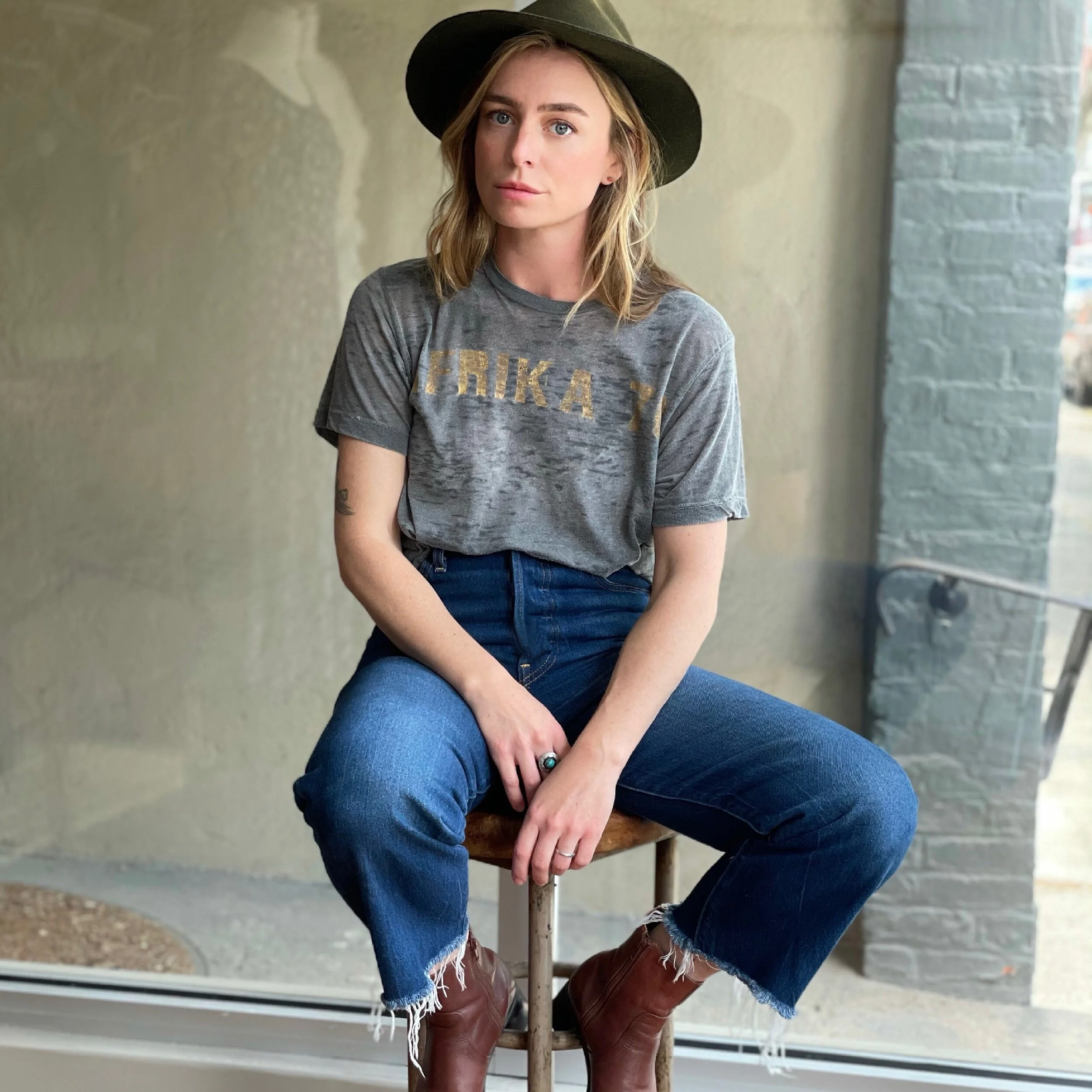 B3928771-36DD-471A-B49C-36439220F4B6