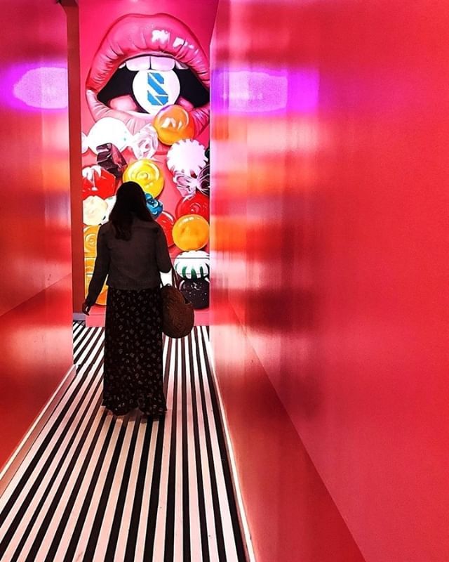 There is always something sweet to do in Dallas! We are especially in love with the art installation called The Sweet Tooth Hotel! Thanks for exploring Dallas and capturing this moment, @lailapietaya!