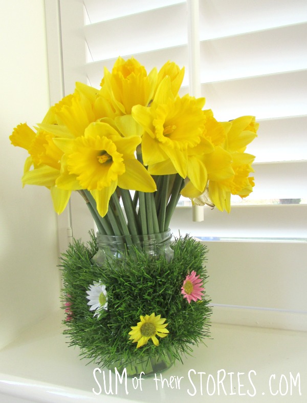 daffodils in vase.jpg