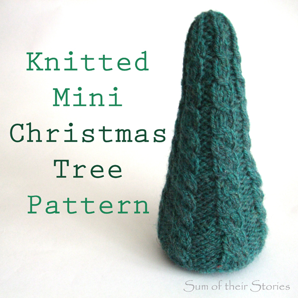 knitted mini christmas tree free pattern